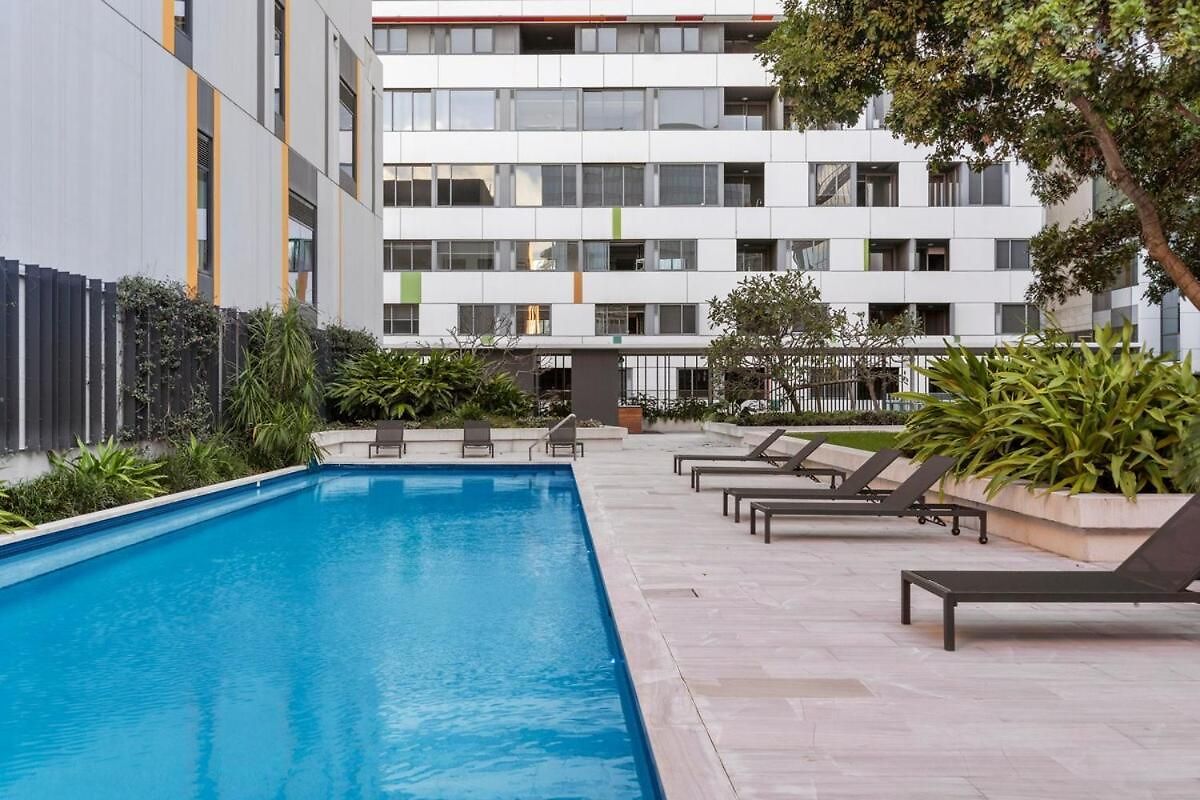 St And Story Bridge, Bbq , Pool & Free Parking Brisbane