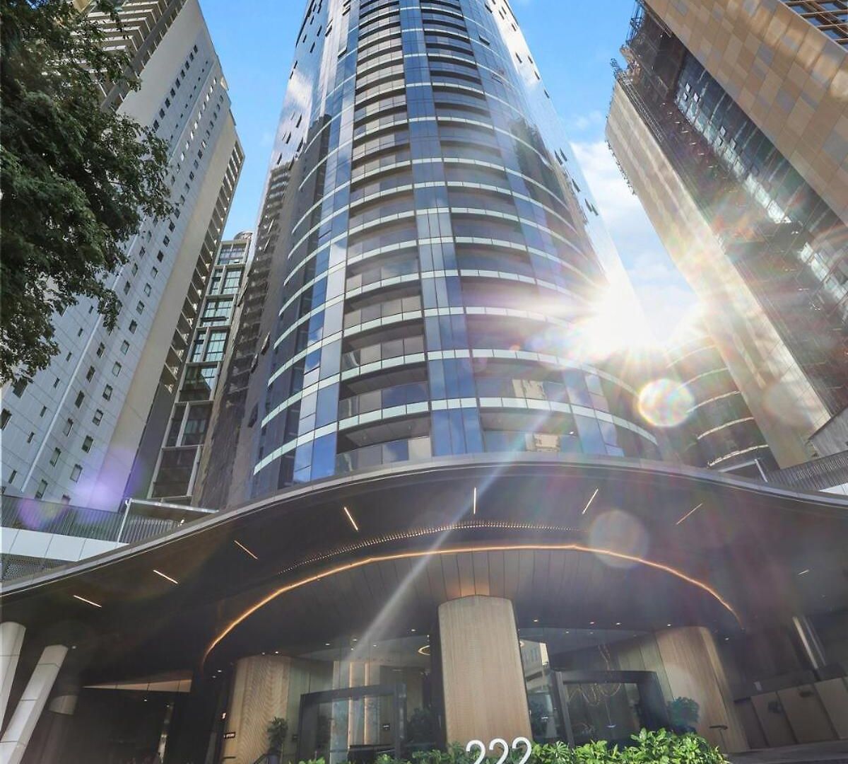 Apartment Level 43 Water Views - 2br - Sleeps 6 & Baby Brisbane