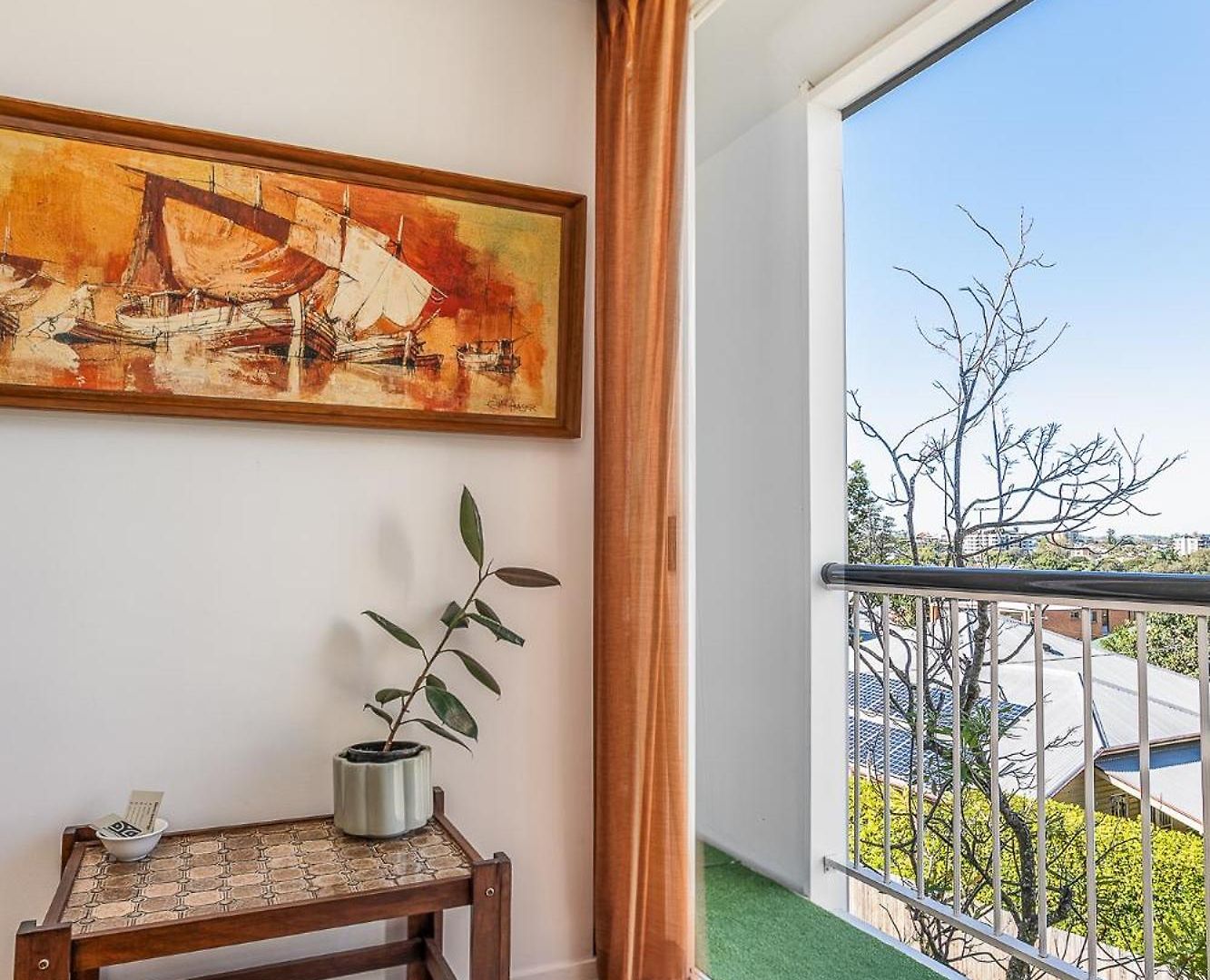 Mid-century Kangaroo Point - 1br Apartment, Walk To Cbd, River & The Gabba Apartment Brisbane
