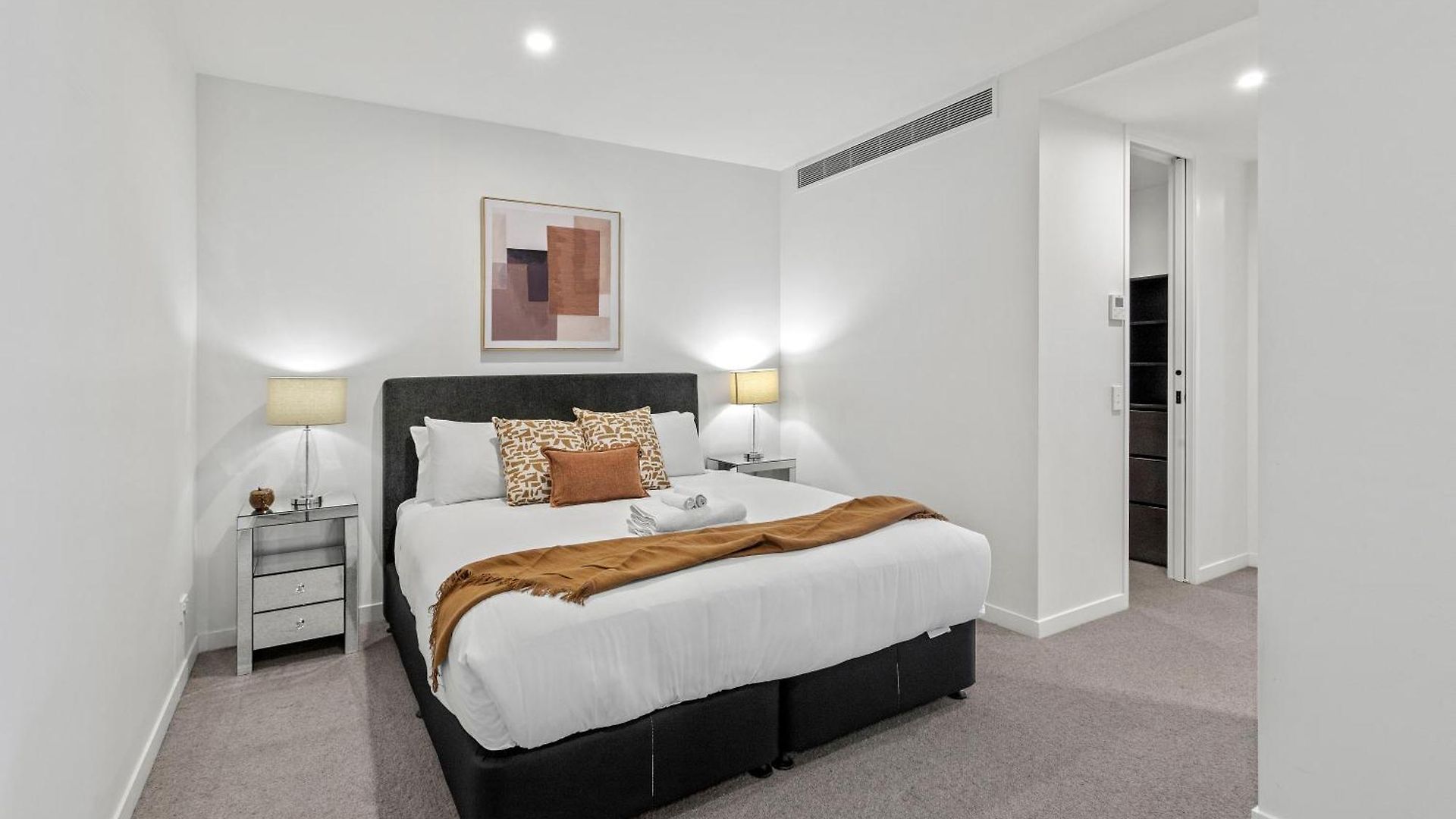 Apartment Luxe 3br With Stunning Views, Parking And Pool Brisbane
