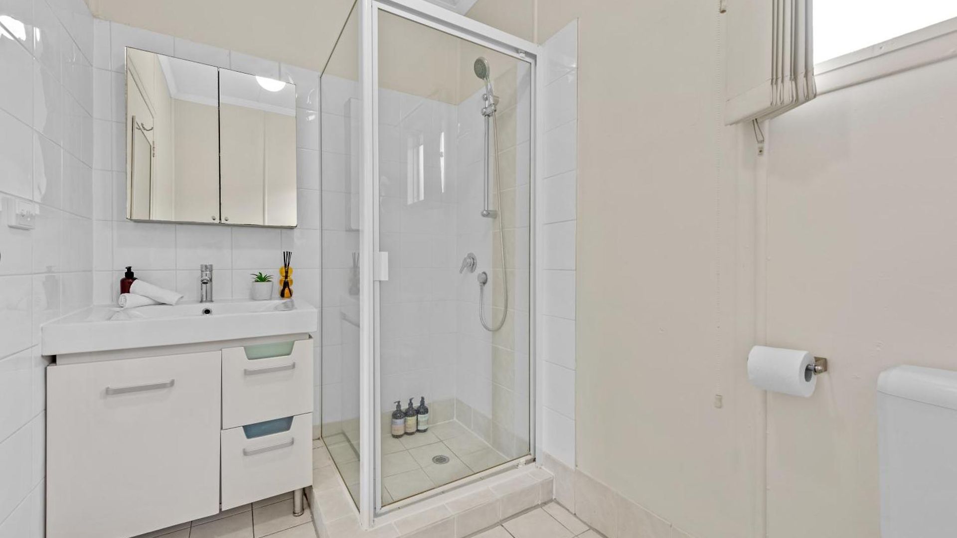 Comfy & Cozy 1br With Parking, Wifi And Study Desk Apartment Brisbane