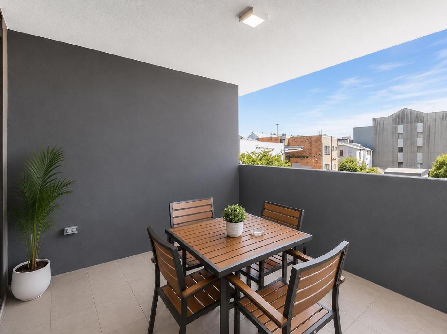 Robertson Residences Apartment