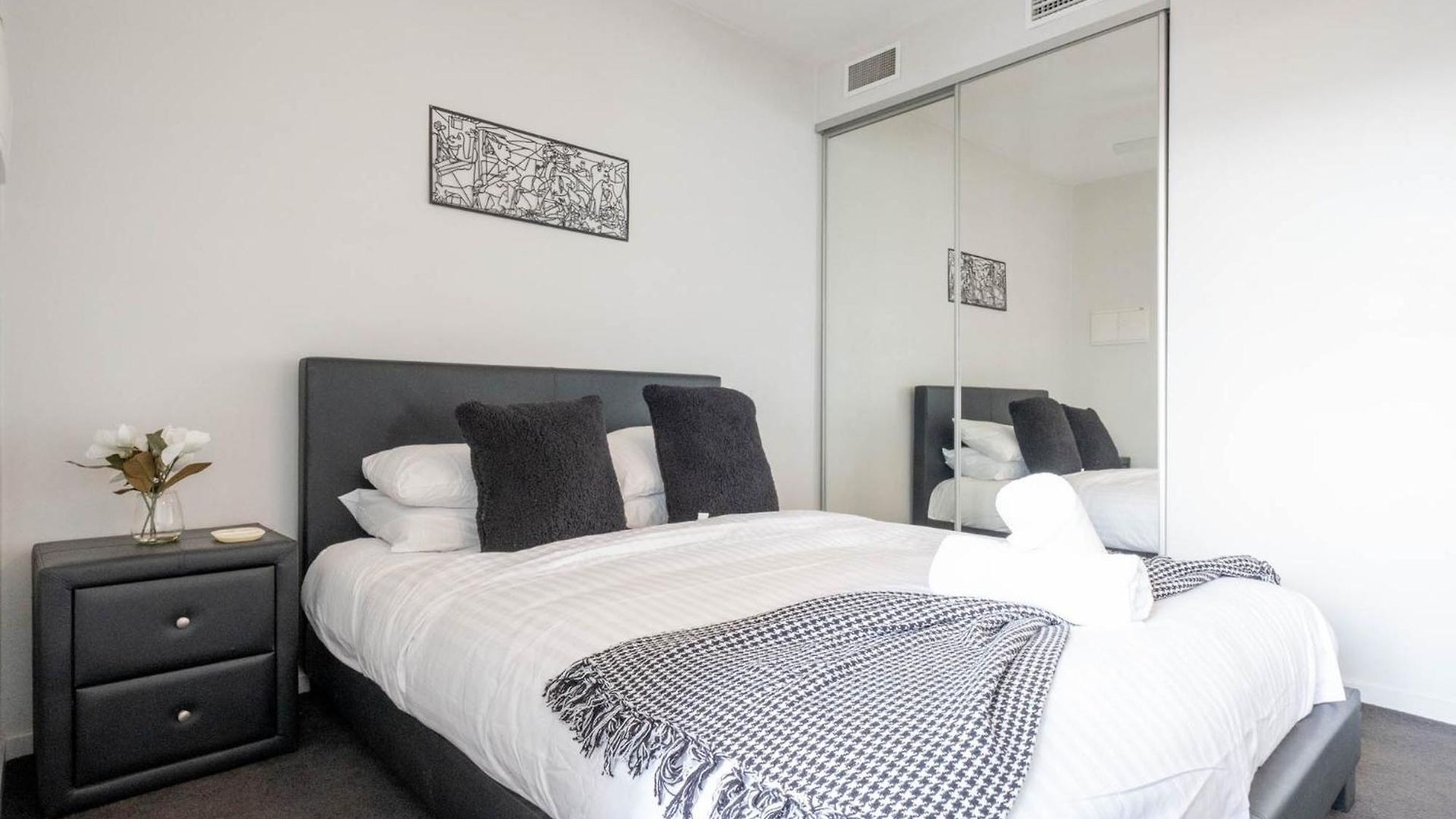 The Valley Nest - Free Parking - Infinity Pool * Brisbane
