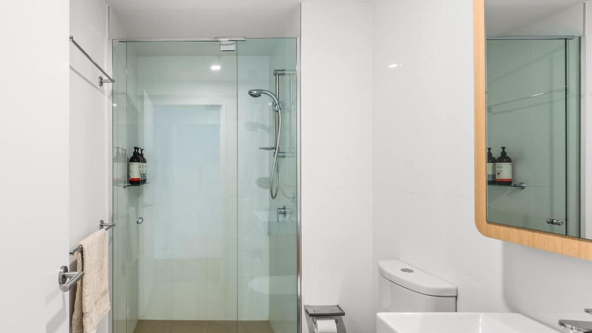 South 1 Bedroom With Pool Apartment Brisbane