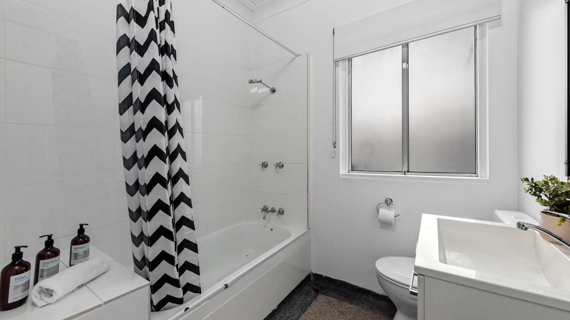 Apartment Stylish And Cozy - Short Walk To Hospital