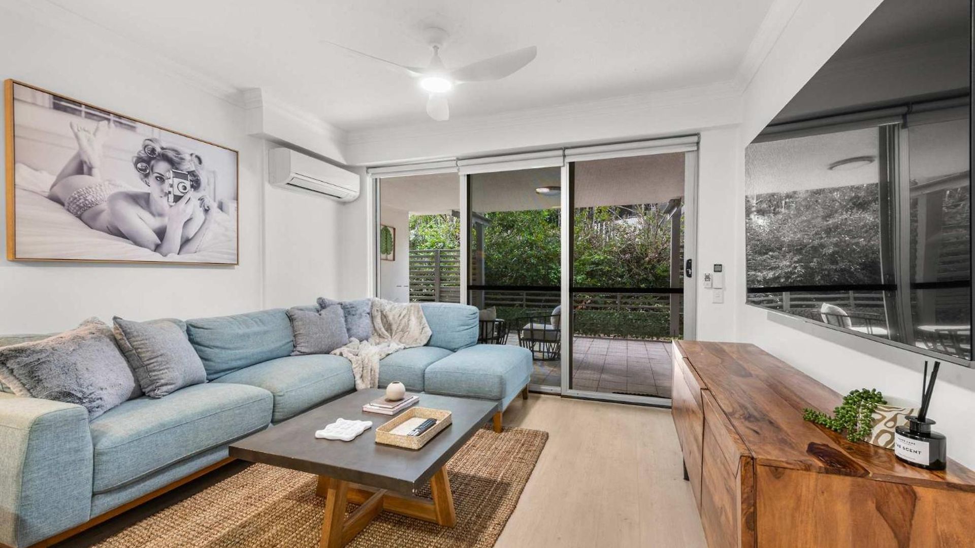 Apartment The Mews Bowen Hills - Spacious 3-bedroom With Pool & Parking *