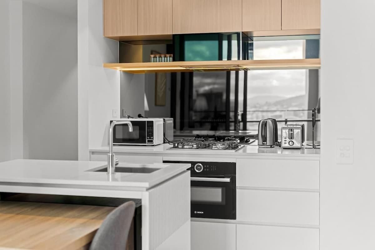 Queens Wharf - Beautiful 13th Floor Executive * Brisbane