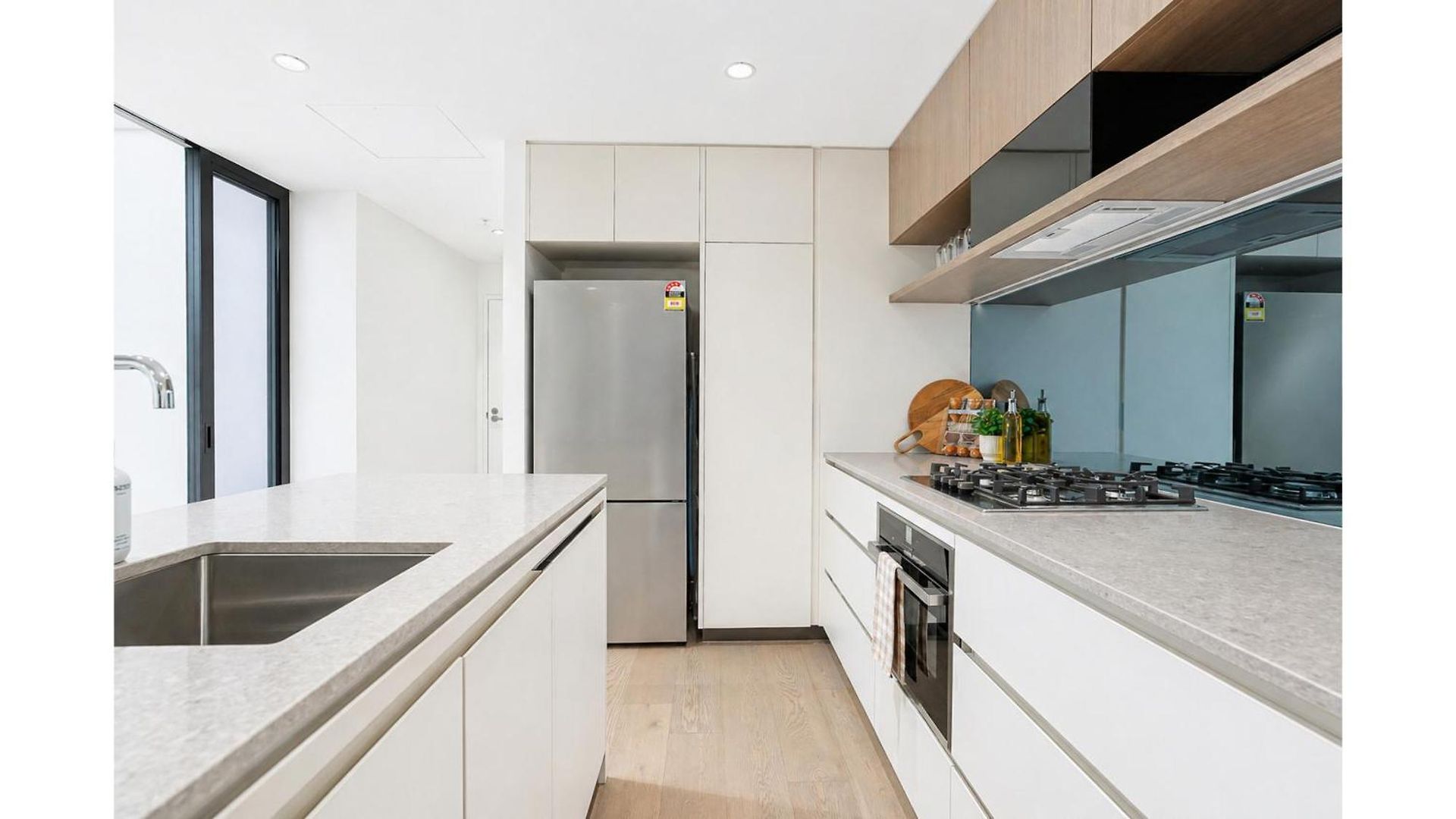 Apartment Sky High Luxury 2 Bedroom Cbd With Pool Gym And River Views Brisbane
