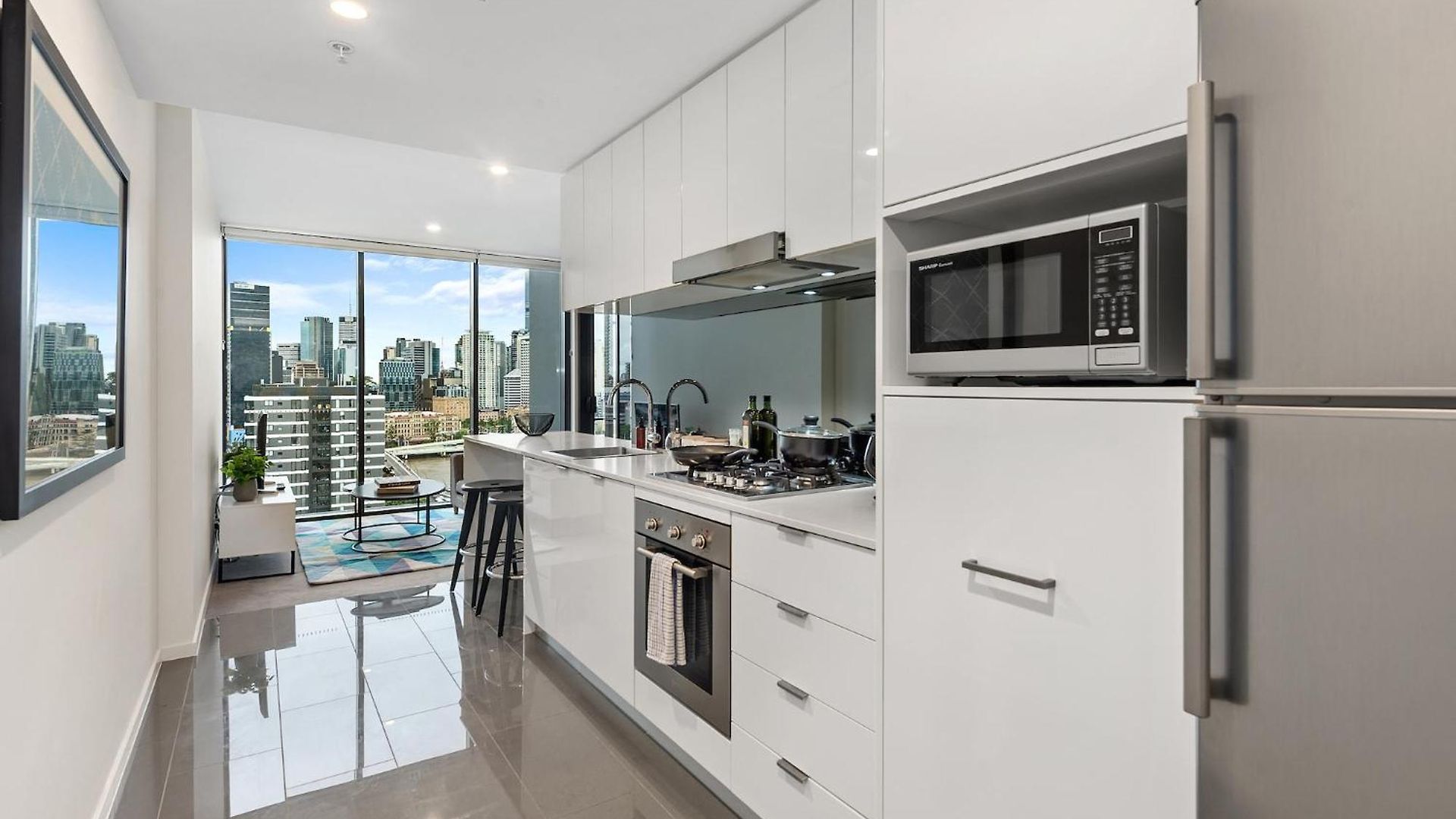 Apartment Sunny, & Modern With Breathtaking Views! *