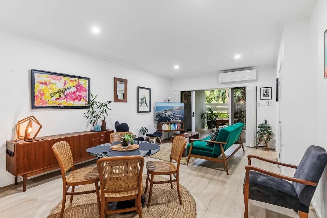 Chic - Private Garden Big Balcony * Brisbane