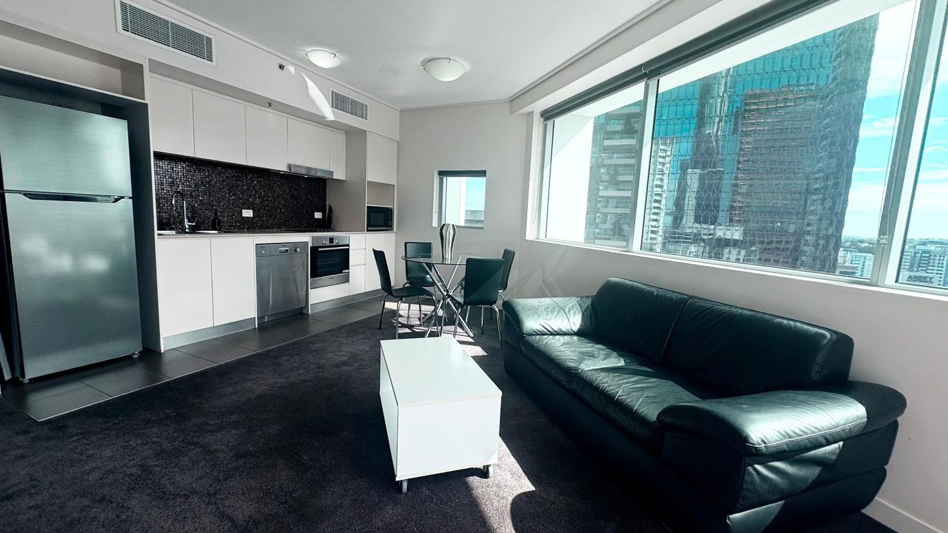 Good Vibes 1 Bedroom Cbd Apartment *
