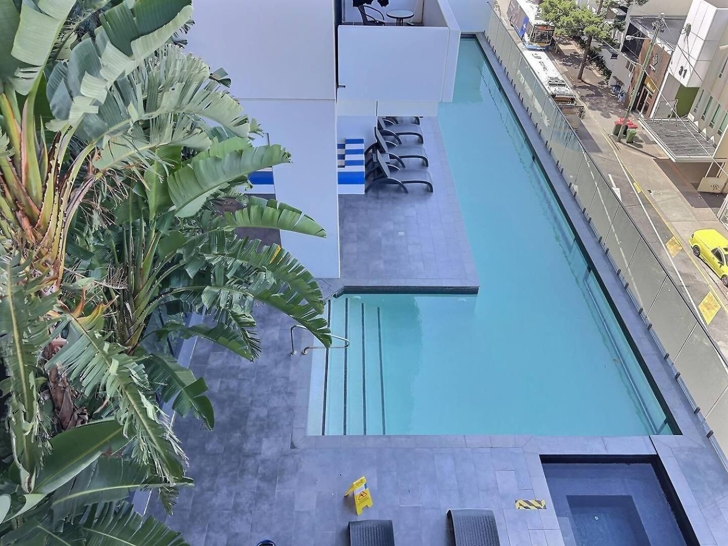 Convenient To Urban Living By Private Host Apartment *