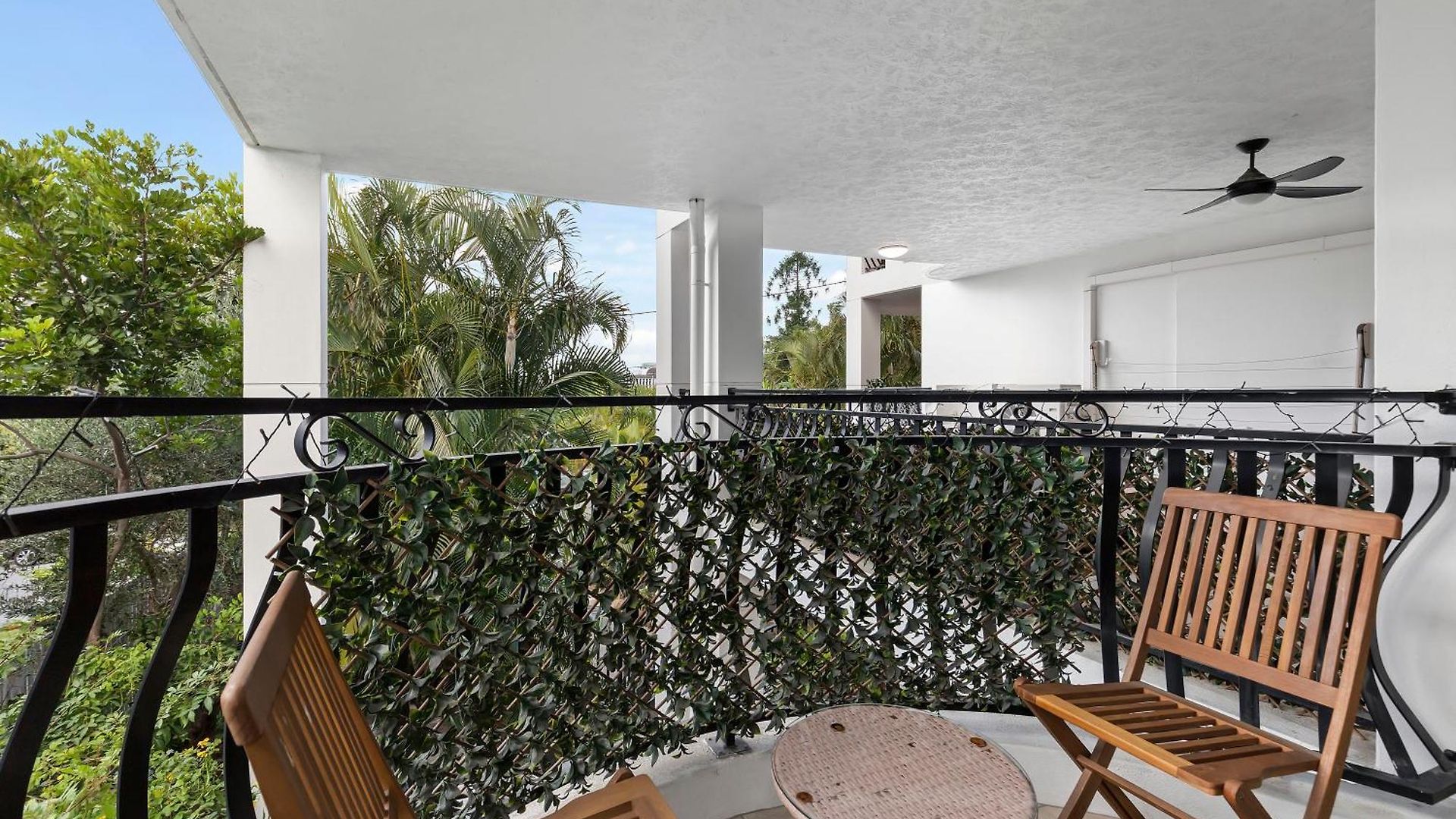 Bright 2br With Parking, Balcony & Wifi Brisbane