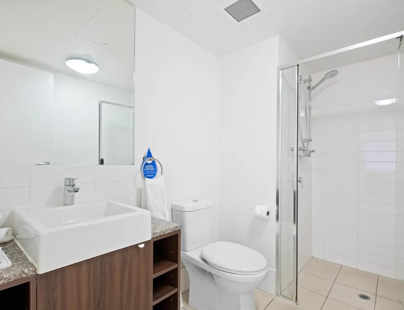Aurora Tower Apartment
