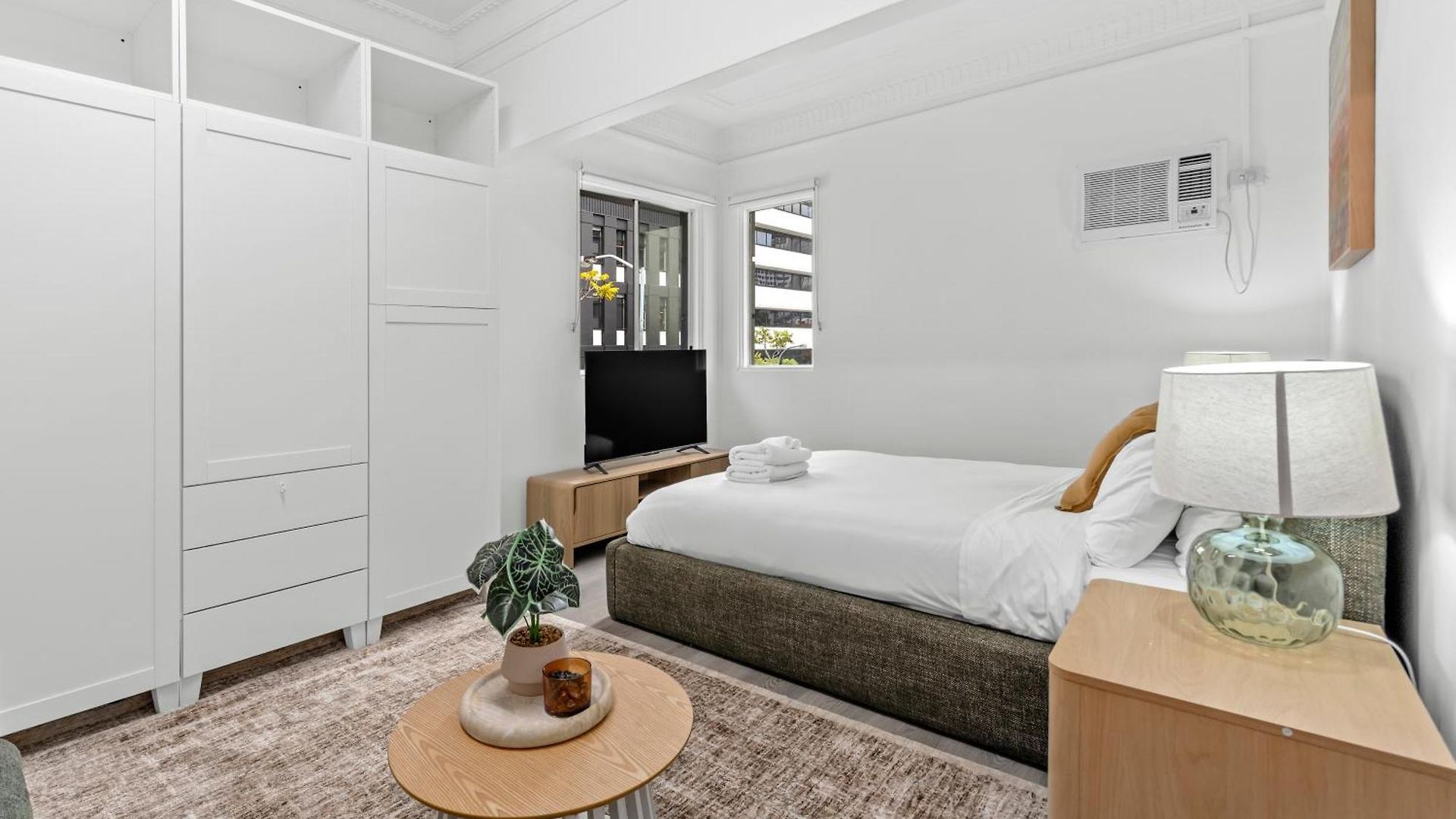 Apartment Cozy And Modern Cbd - Short Walk To Hospitals *