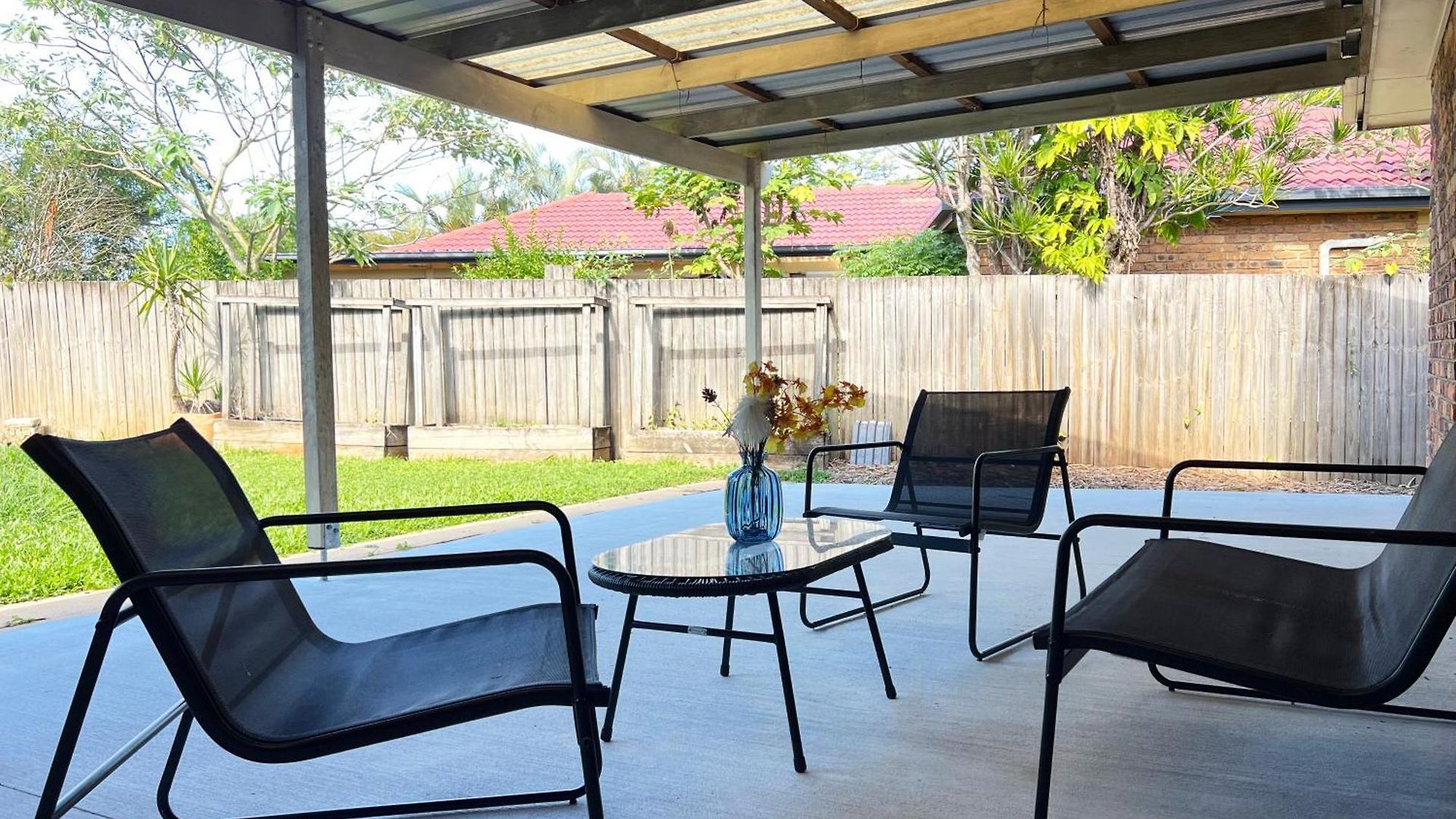 Elegant Family Runcorn With Parking Apartment Brisbane