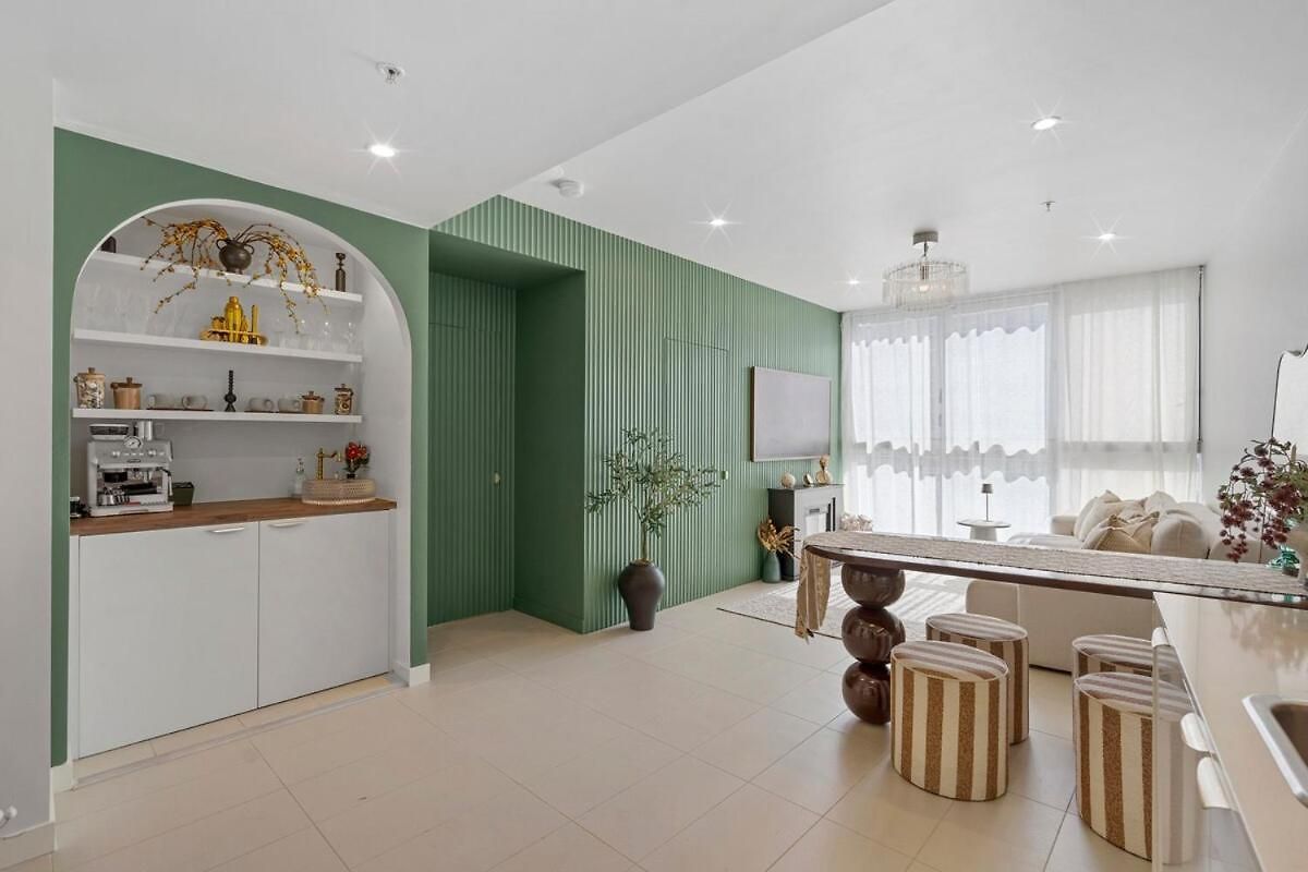 Luxurious Newstead With Views Apartment *