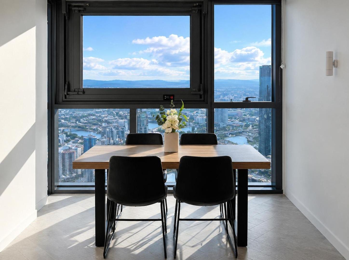 63 Floors Up & A Million-dollar View W/ Carpark Apartment