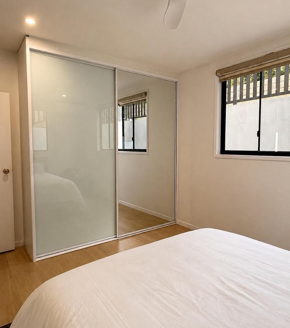 Apartment Newly Renovated 2br Guest With Private Entry Brisbane