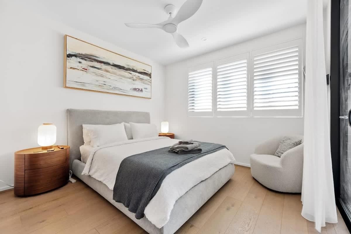 Apartment Sophisticated Elegance - 2bed-2bath-2car-balcony Brisbane