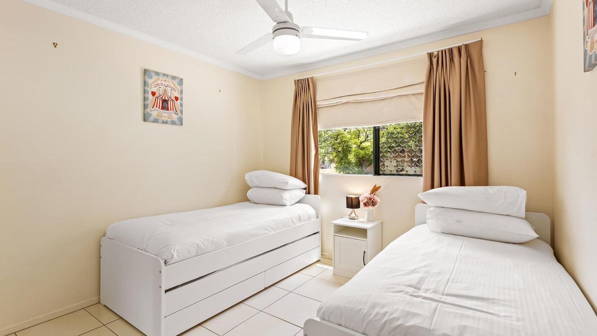Apartment Family-friendly 2 Bed Retreat Yard Parking Albion Brisbane