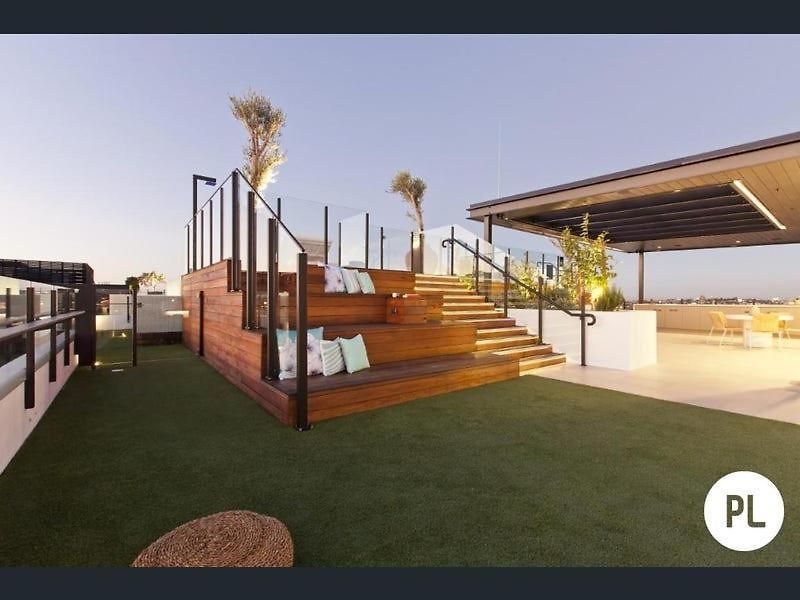 Apartment Modern 2br And Pool With South Square *