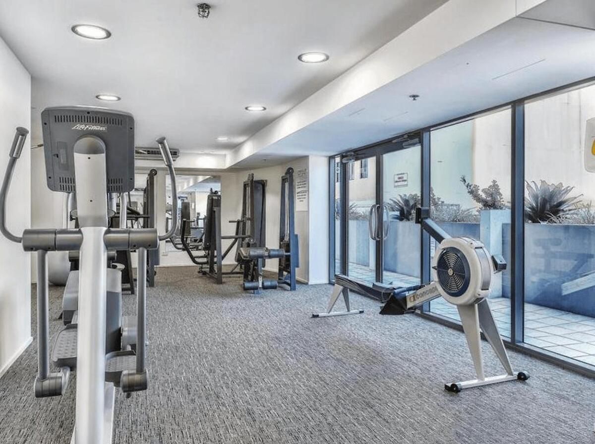 Cbd 1br River & Botanic Garden Views With Pool And Gym Apartment