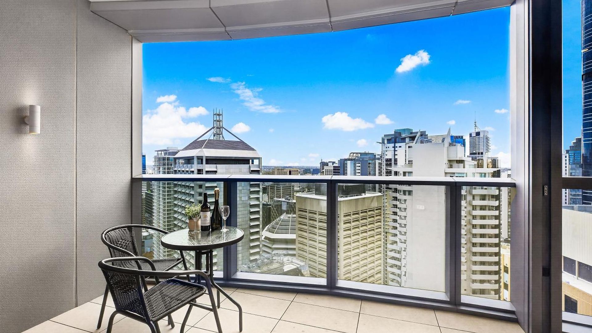 Apartment Level 30 Luxury One Bedroom Panoramic Views At Queen's Wharf