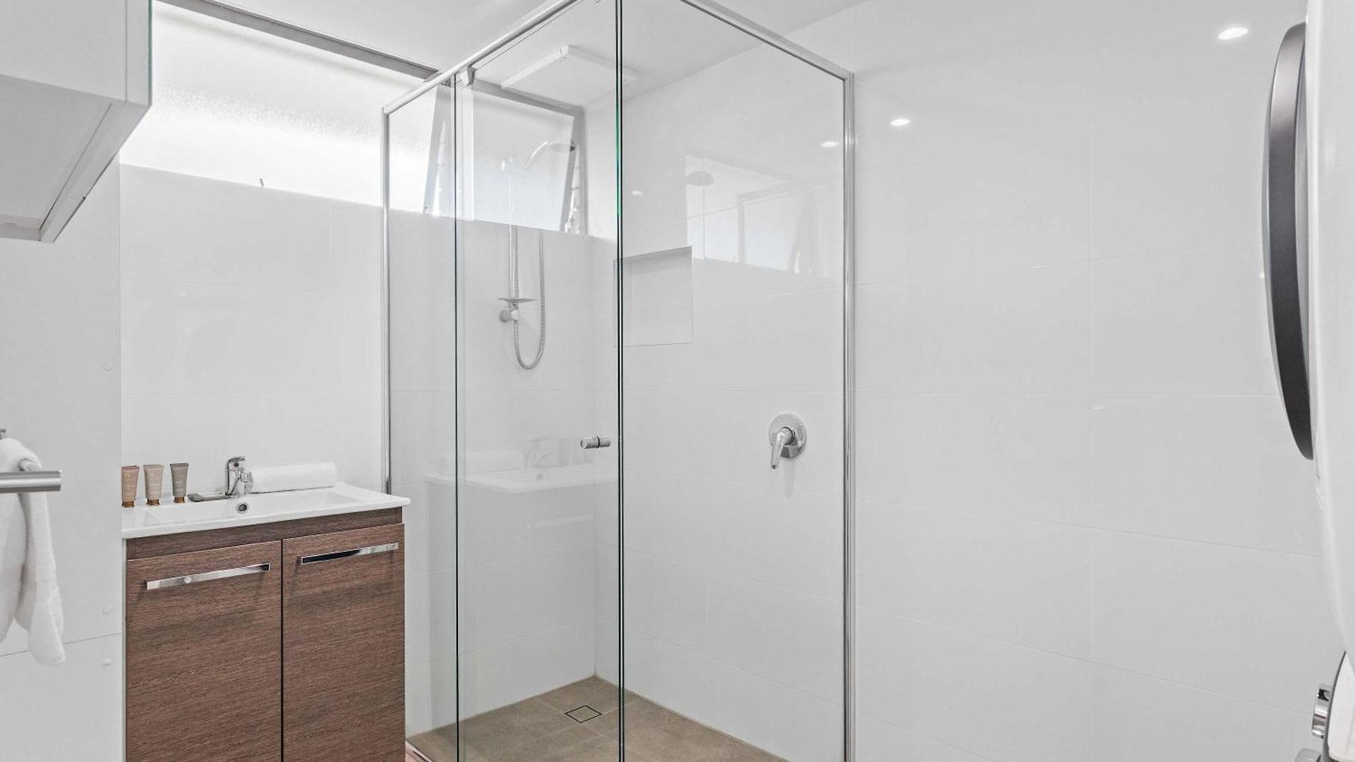 Apartment Llewellyn Court