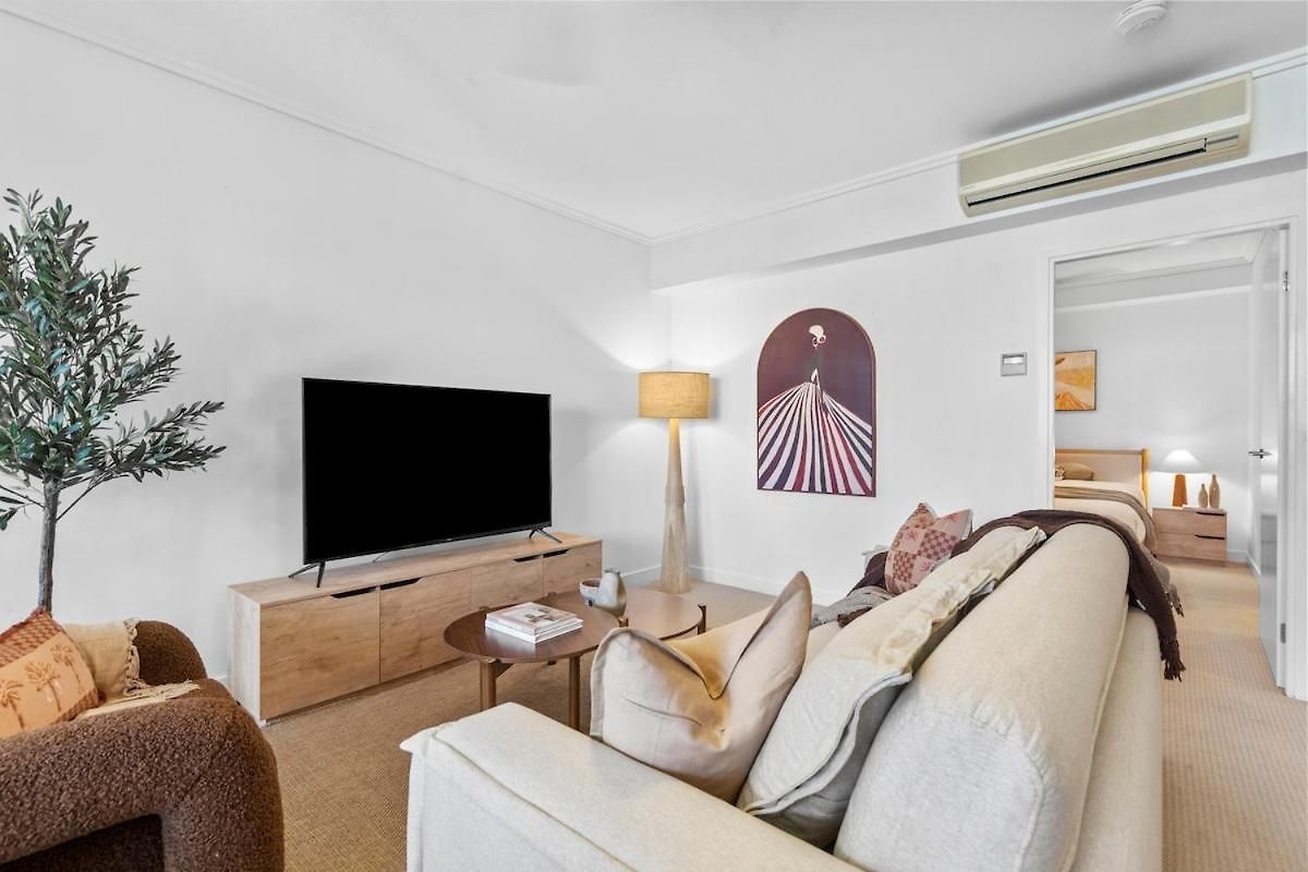 St And Story Bridge, Bbq , Pool & Free Parking Apartment *