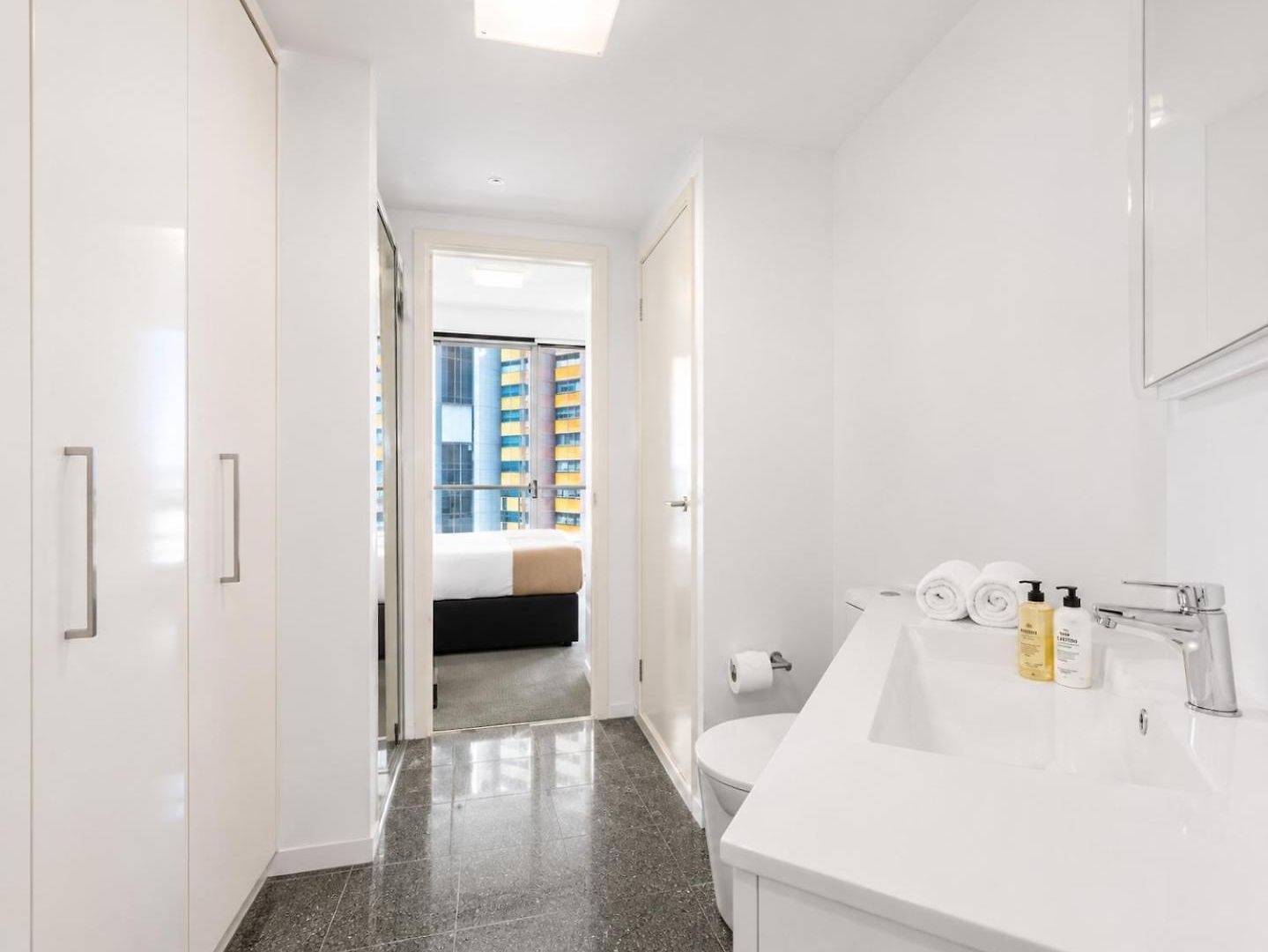 Apartment Cbd With Amenities