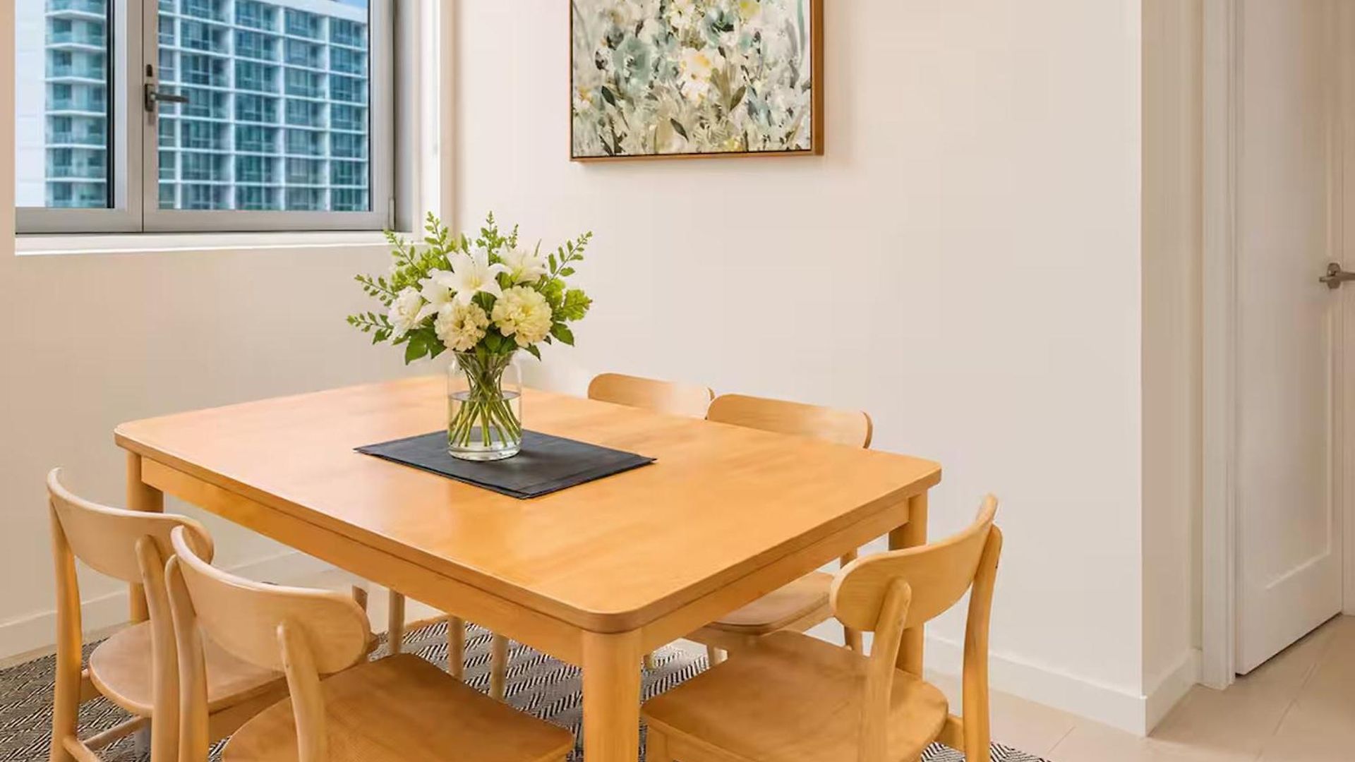 View 2-bed Fortitude Valley