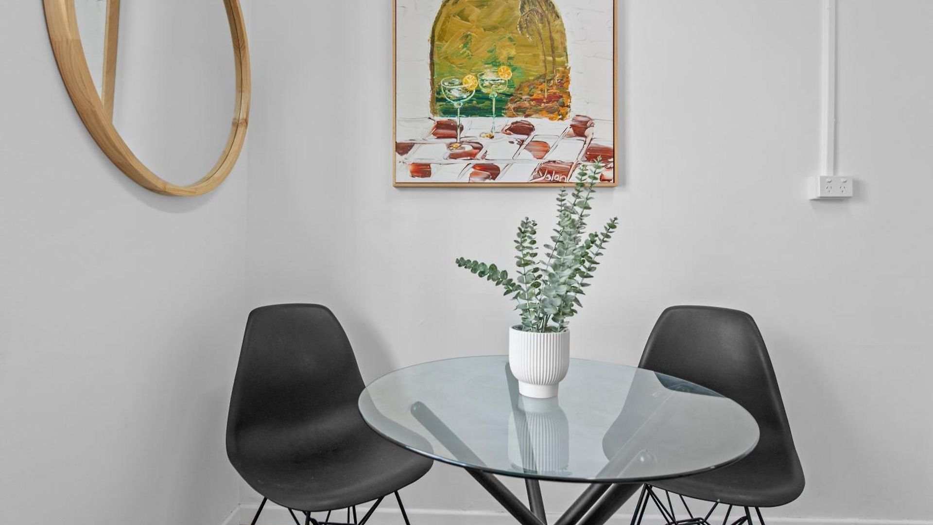 Apartment Cozy Centre - Short Walk To Hospital *