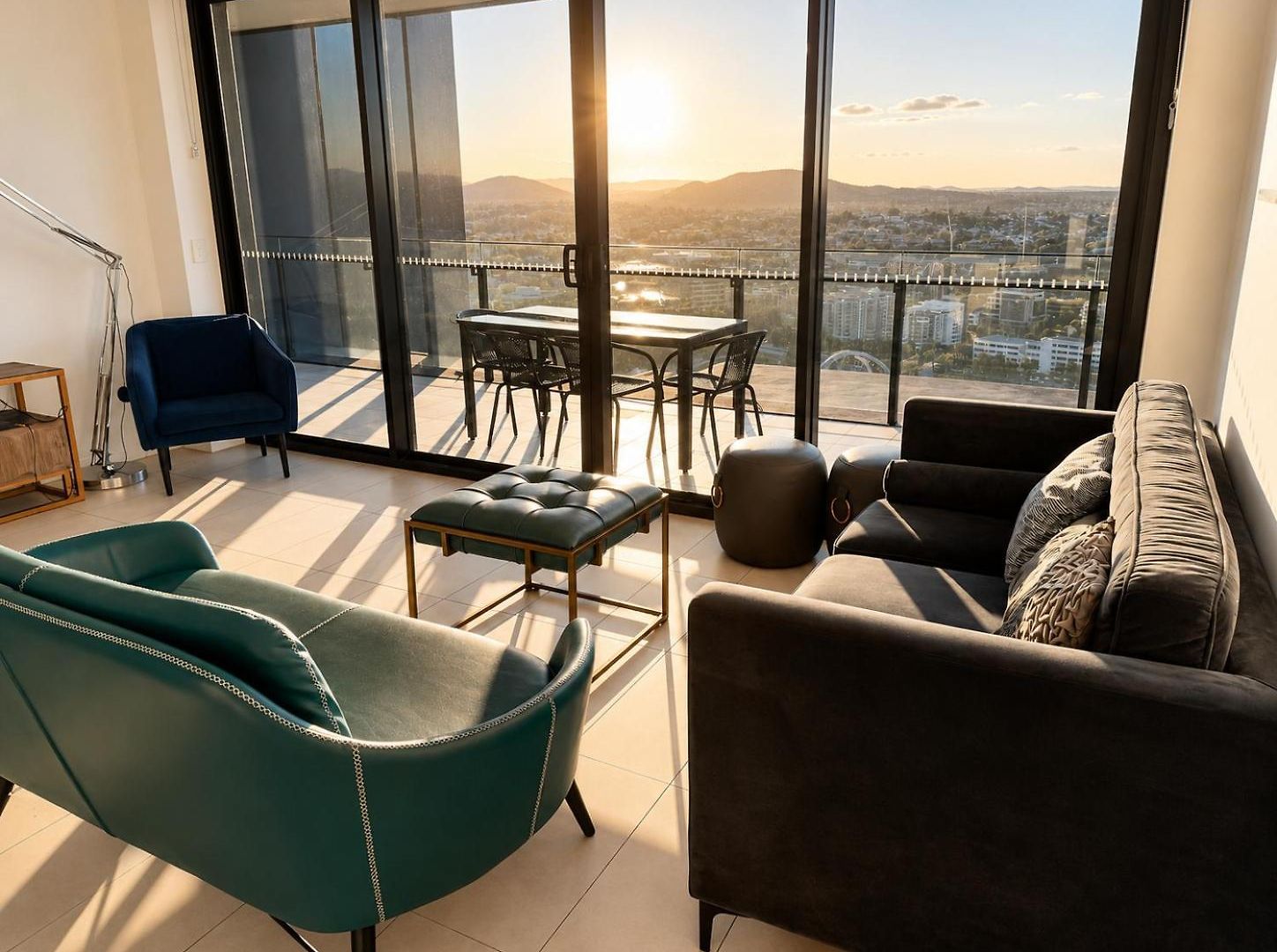 Apartment The Sunset Perch Panoramic River Escape *