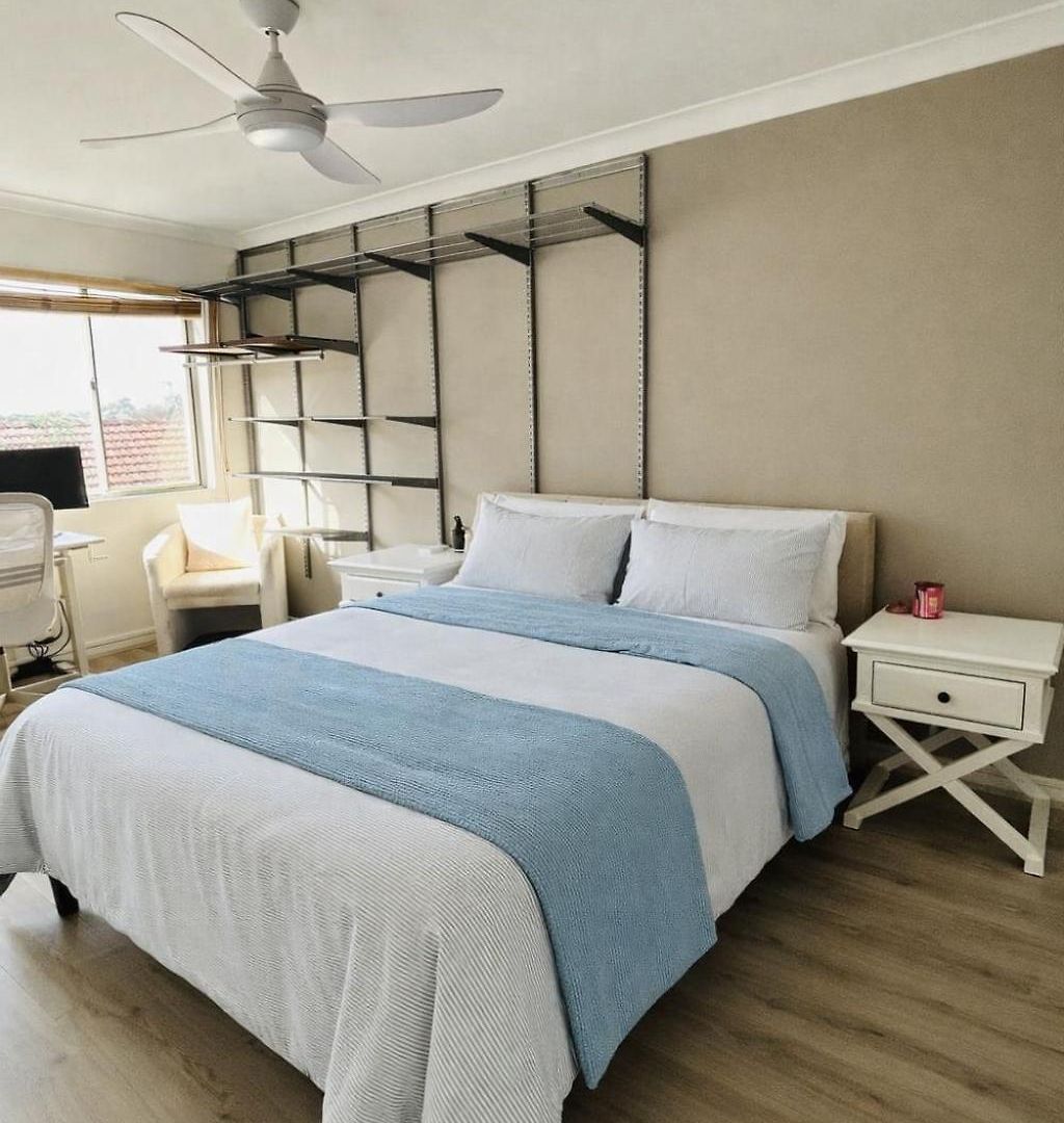 Cozy And 1 Bedroom Apartment *
