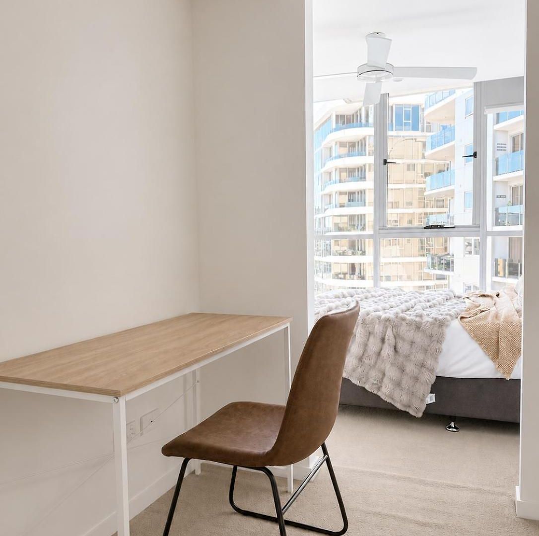 Stylish Designer With Rooftop, Balcony & Parking Apartment Brisbane