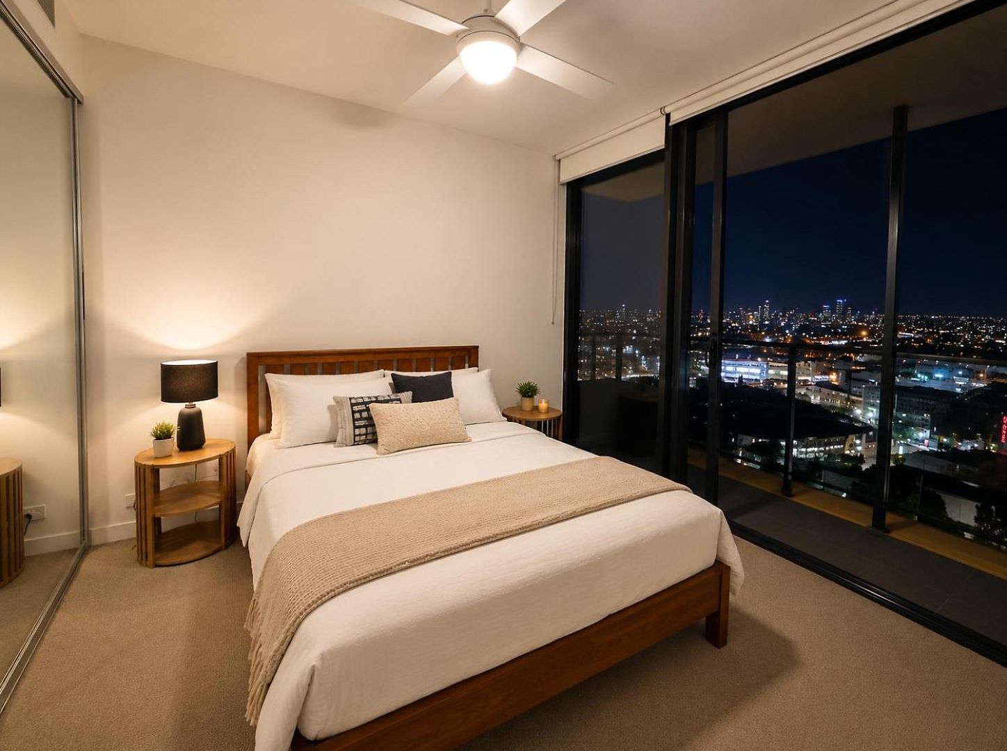 Valley Luxe - High Level Scenic Apartment *