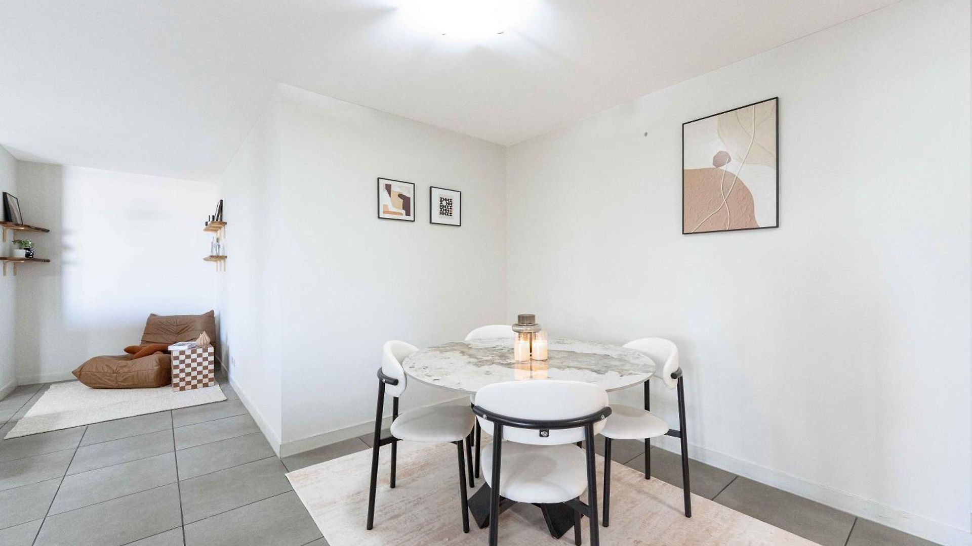 Apartment Spacious Riverside 2br Cbd Parking Pool & Gym