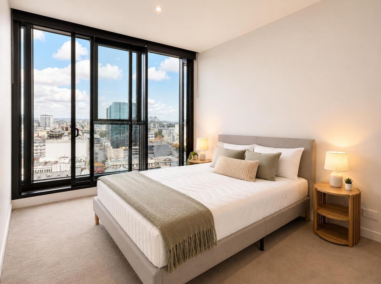 Skyline Sanctuary Luxe Valley * Brisbane