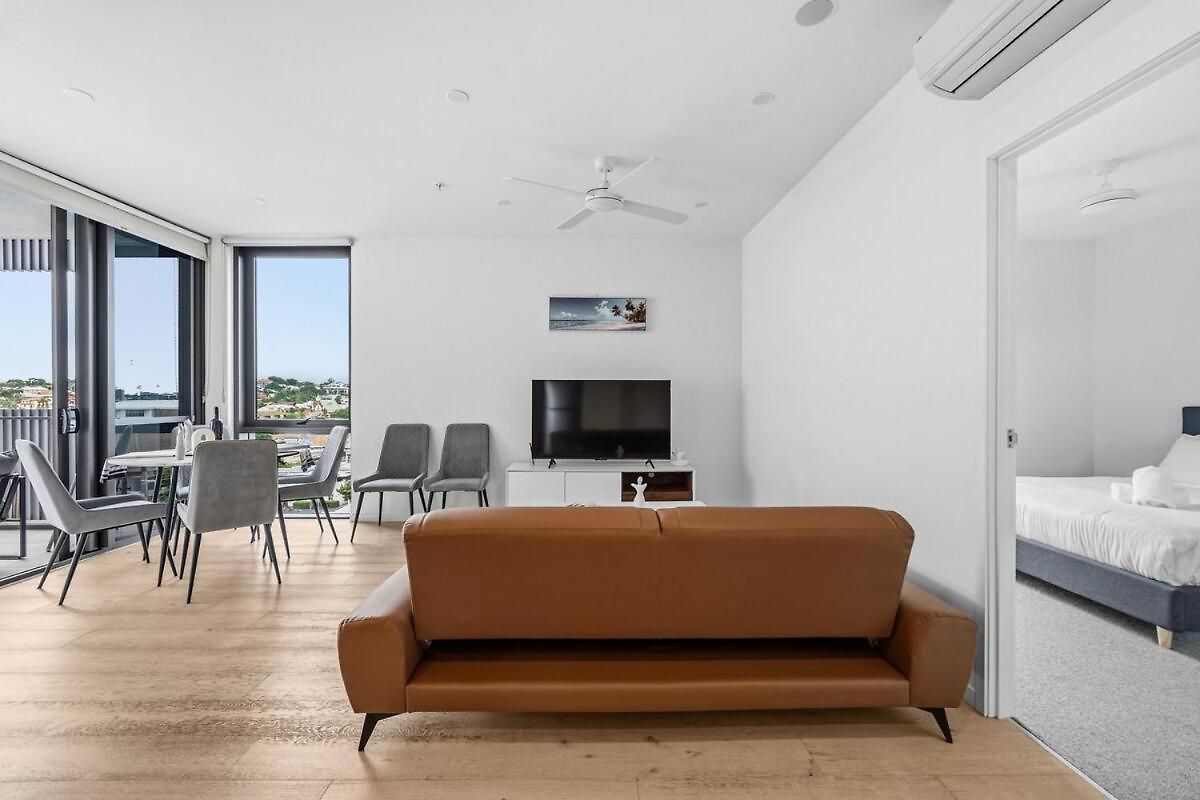 2b2b In West Village Enjoy Eats, Grocery And Vibes Apartment