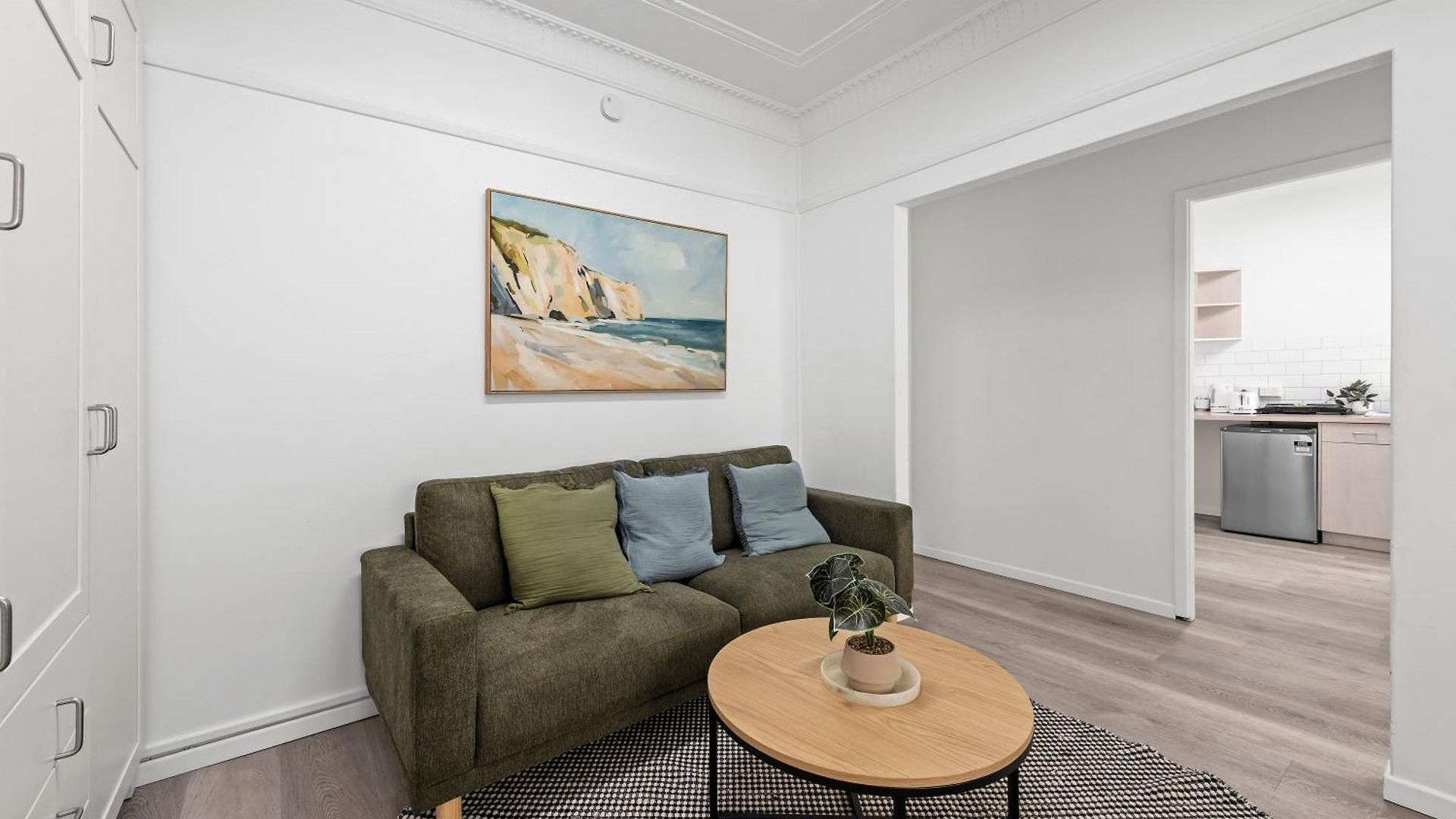 Spacious And Cozy - Short Walk To Hospital Apartment Brisbane