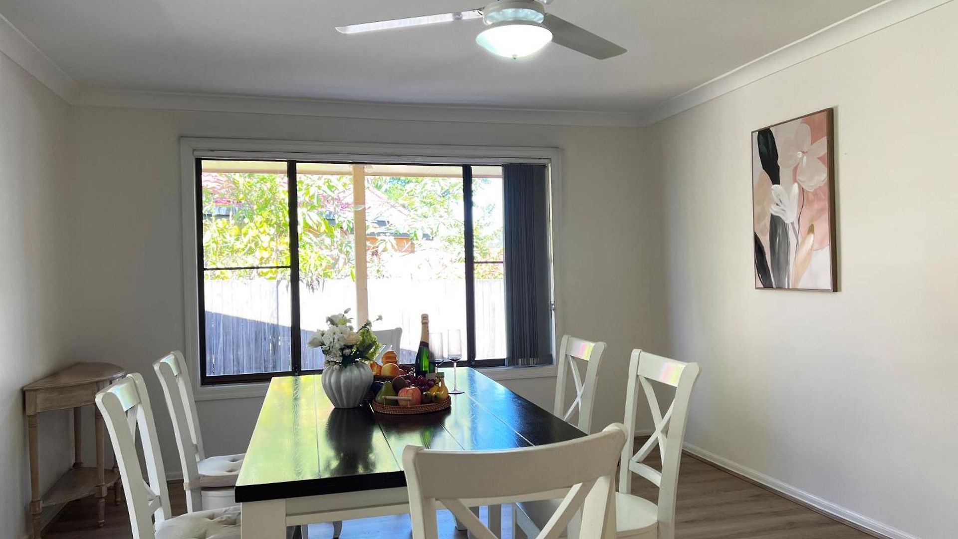 Elegant Family Runcorn With Parking Apartment Brisbane