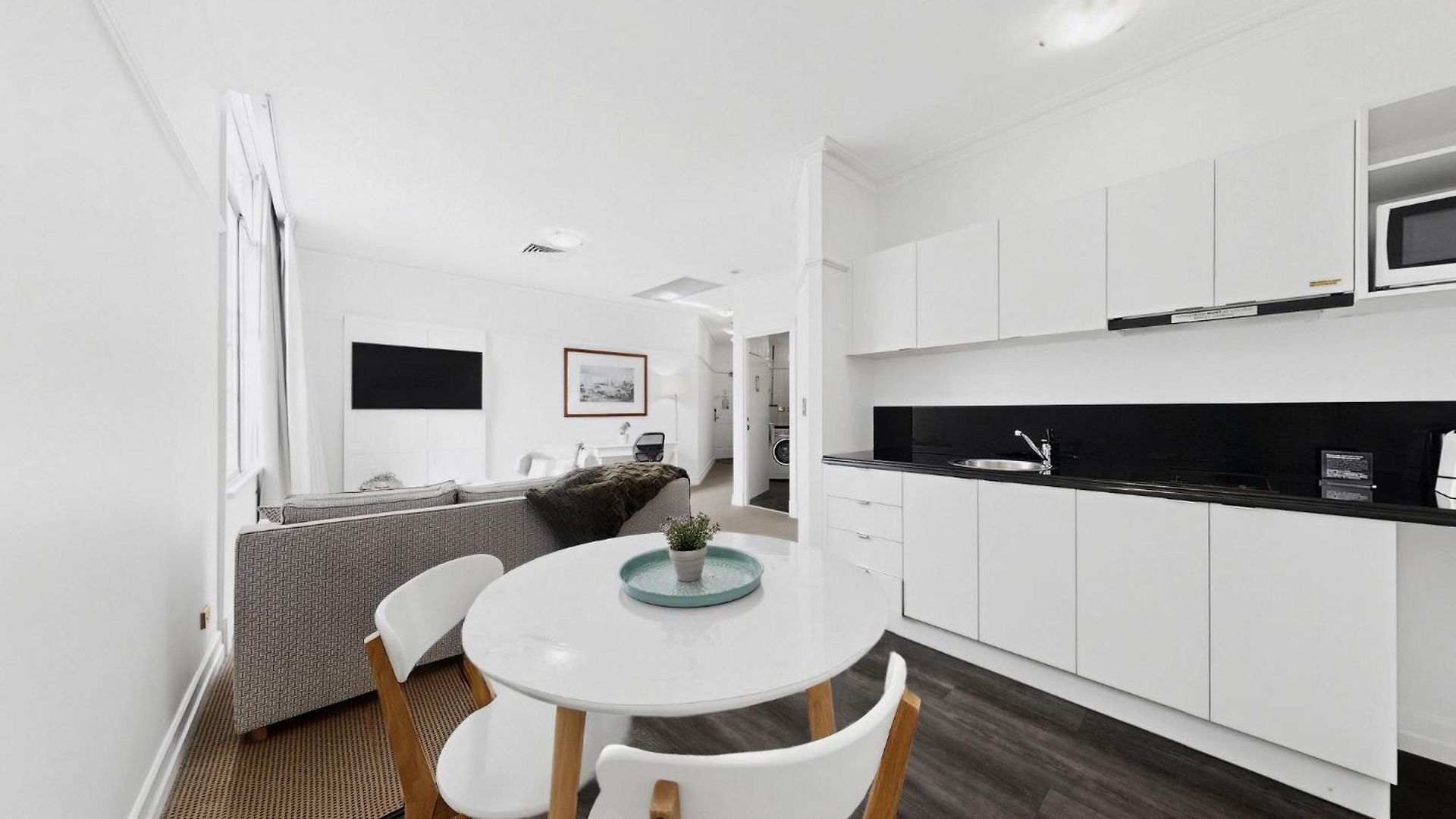 Apartment Skyline 1-bed Retreat In