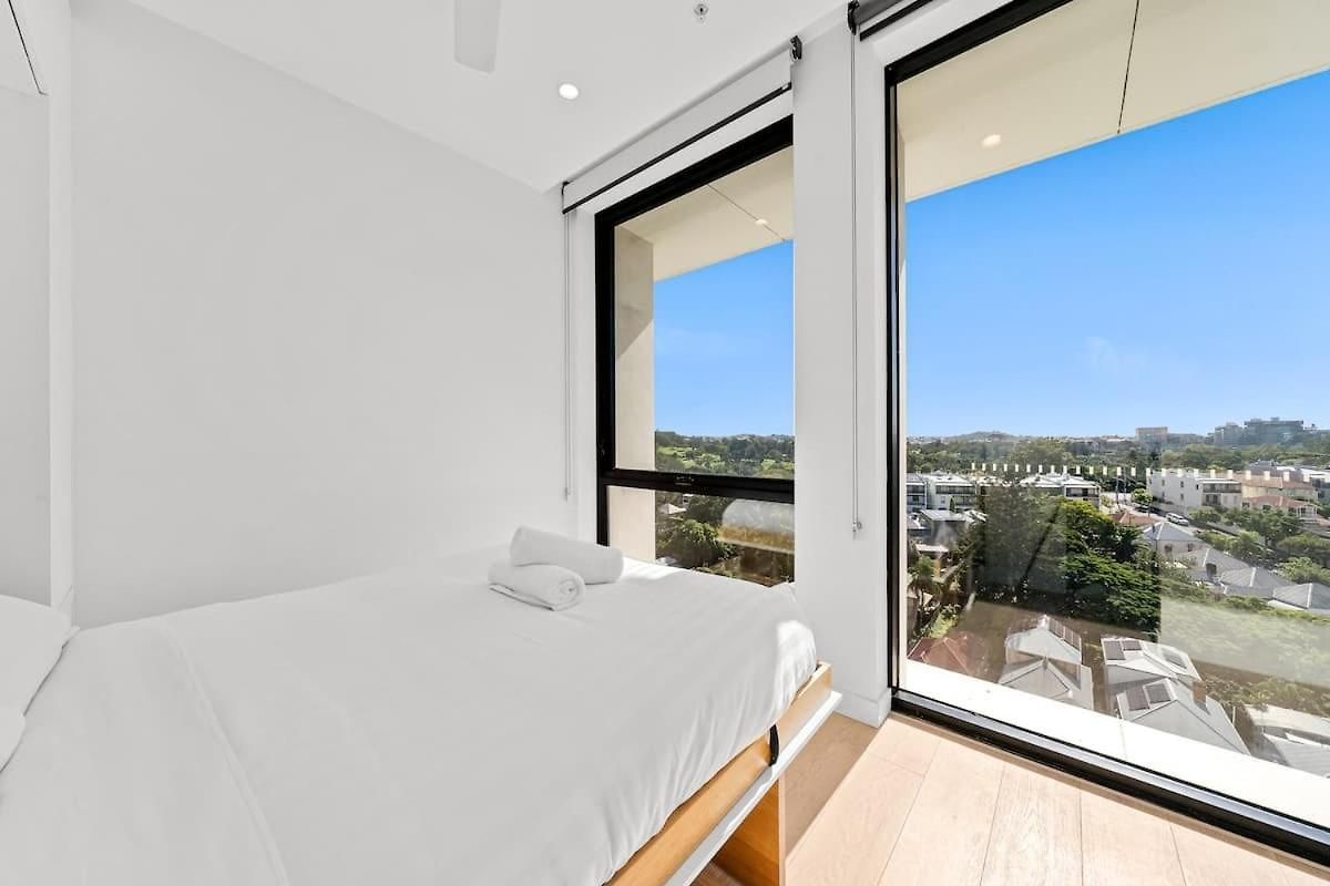 Johnson - Modern Brisbanecity-fringe W Parking Apartment *