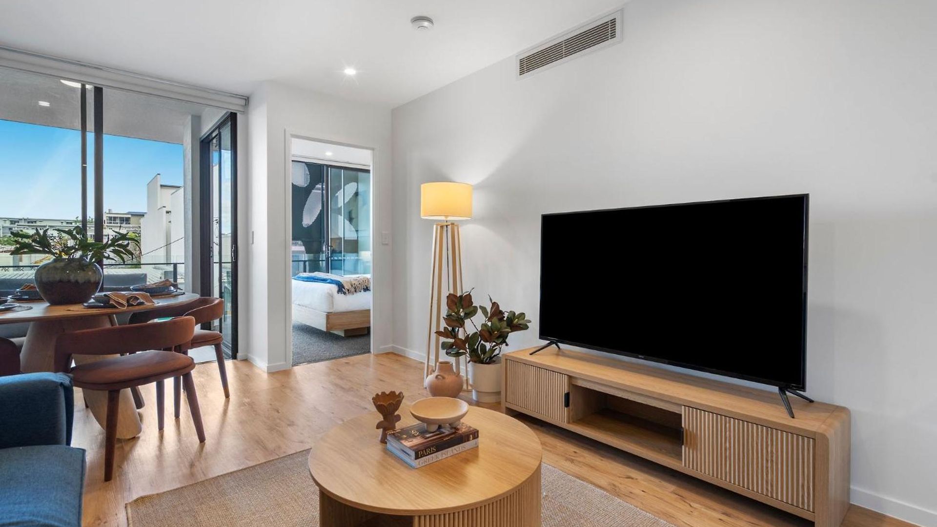 Apartment Fortitude Valley Hideaway - 2Br Apartment With Balcony & 2 Free Car Bays