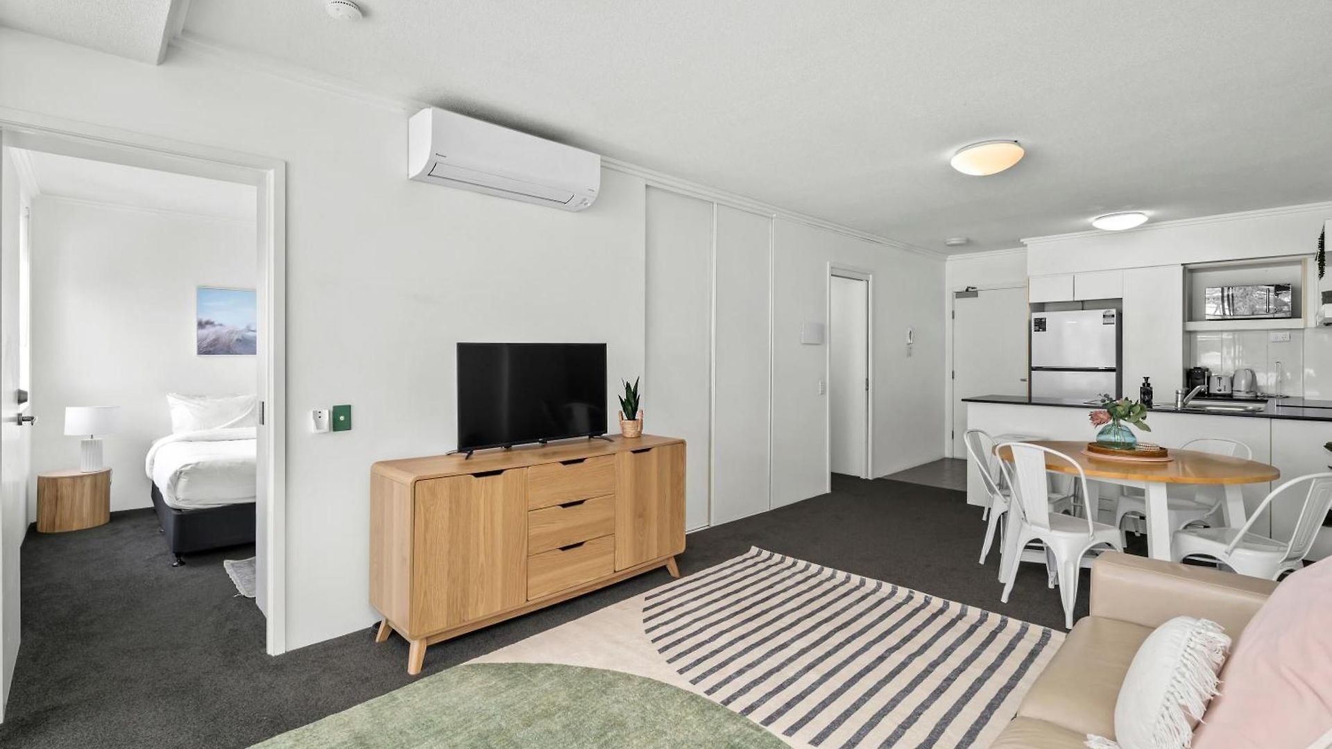 South Bank With Pool, Hot Tub & Parking Apartment *