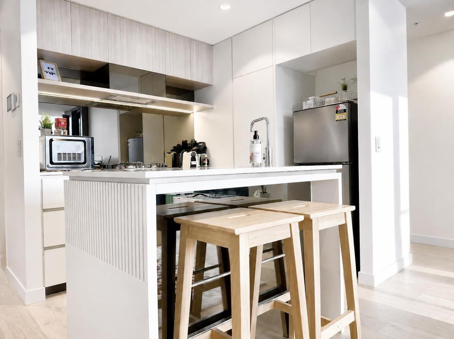Apartment Skyline Poetry - Premium On The Star Bne -