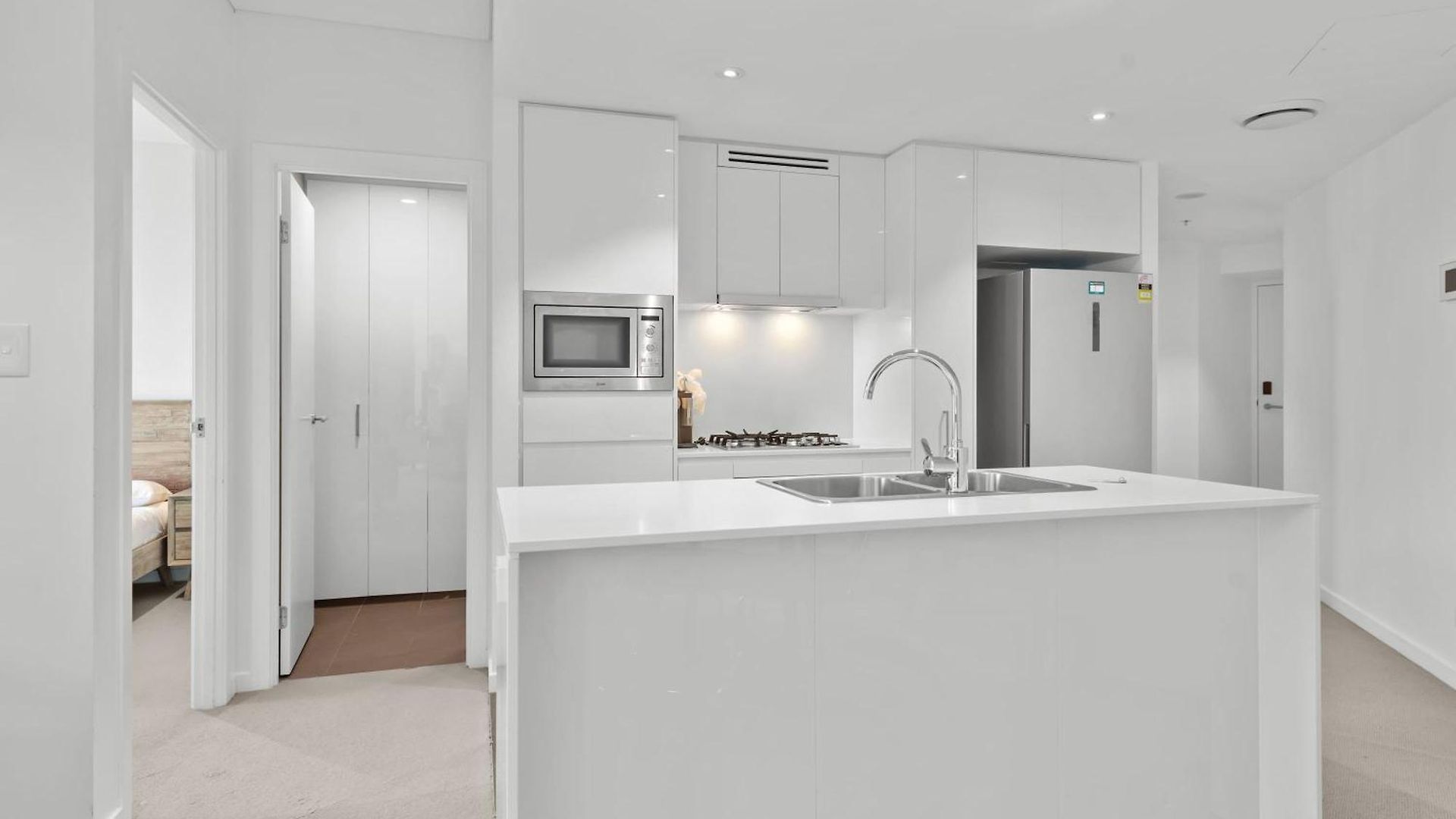 Apartment Urban Heights On Margaret Stylish