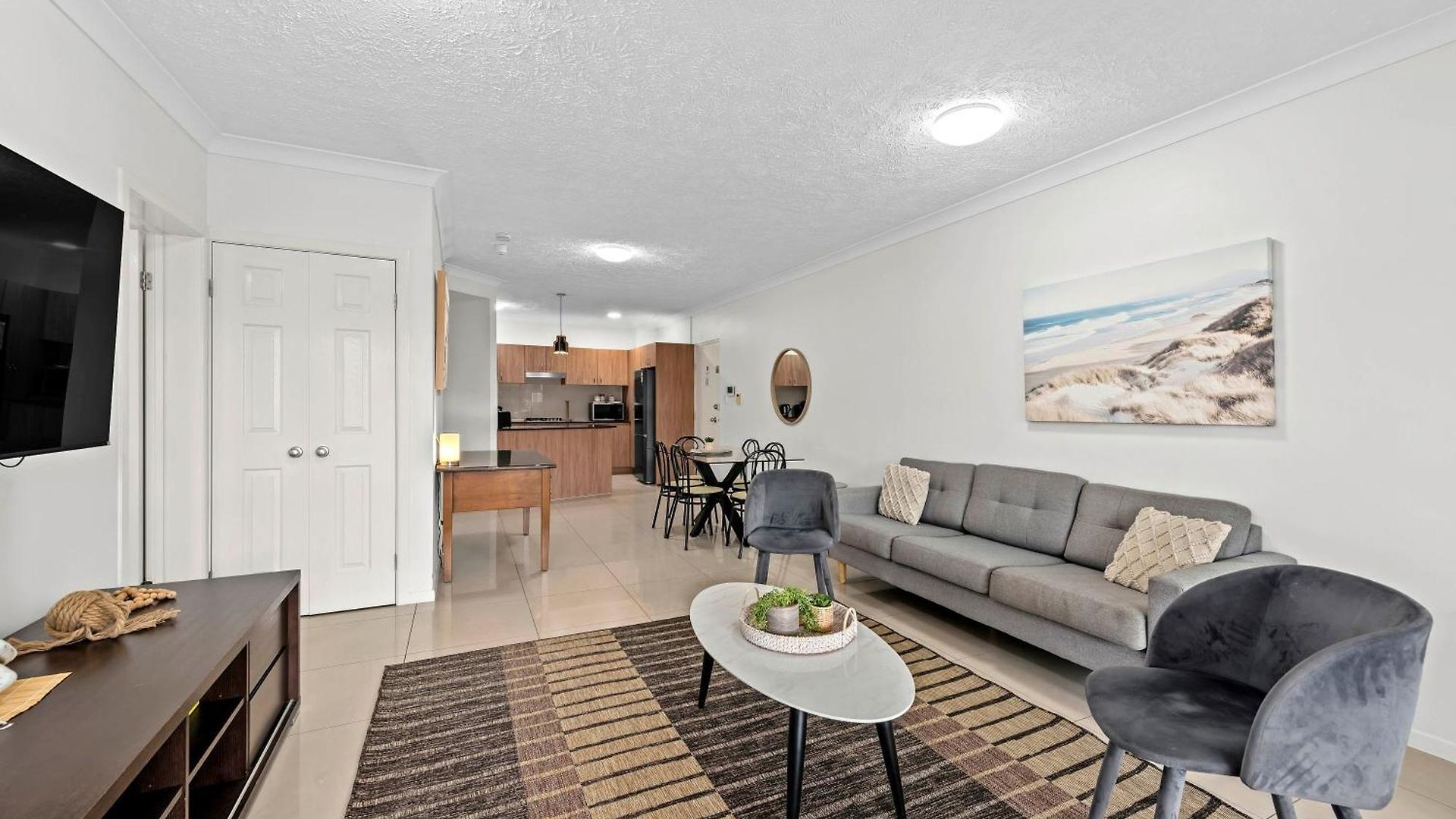 Spacious 2br With Wifi, Parking & Balcony Apartment Brisbane