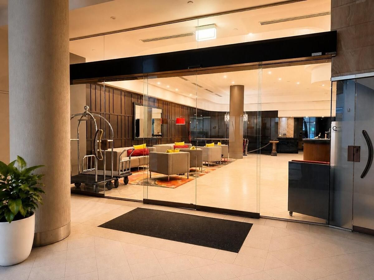 Apartment Queen Street Cbd With Balcony And Amenities C48